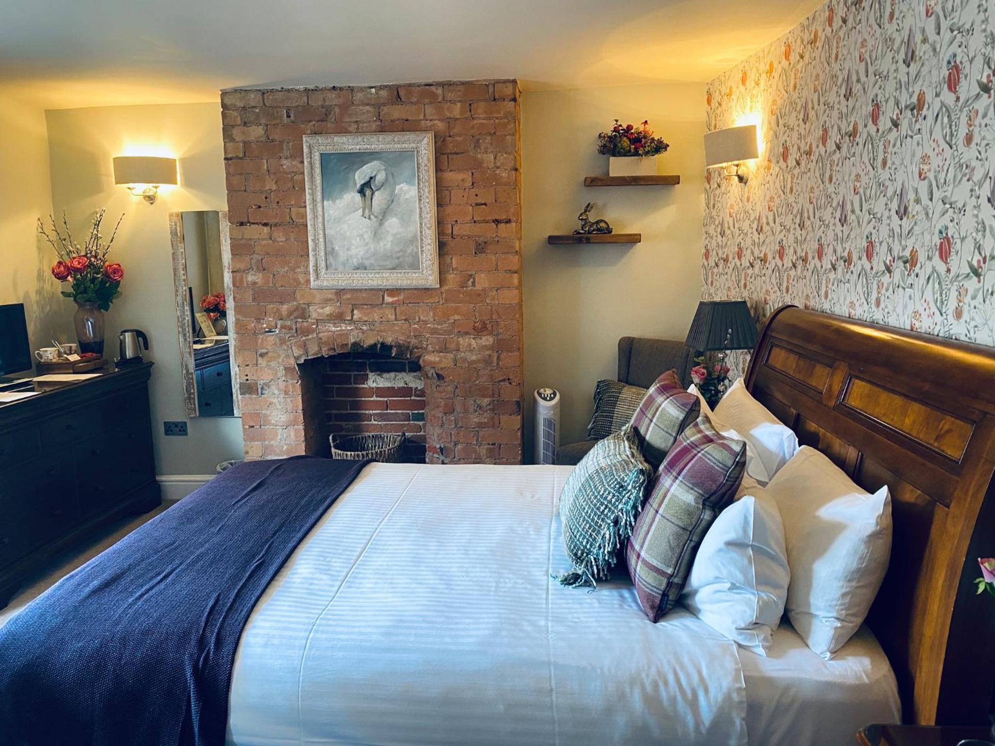 Deluxe Double Room with Shower photo 3