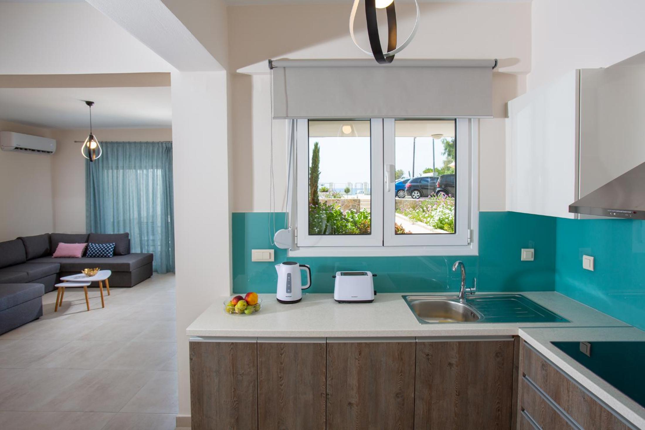 Three-Bedroom House - Photo 9