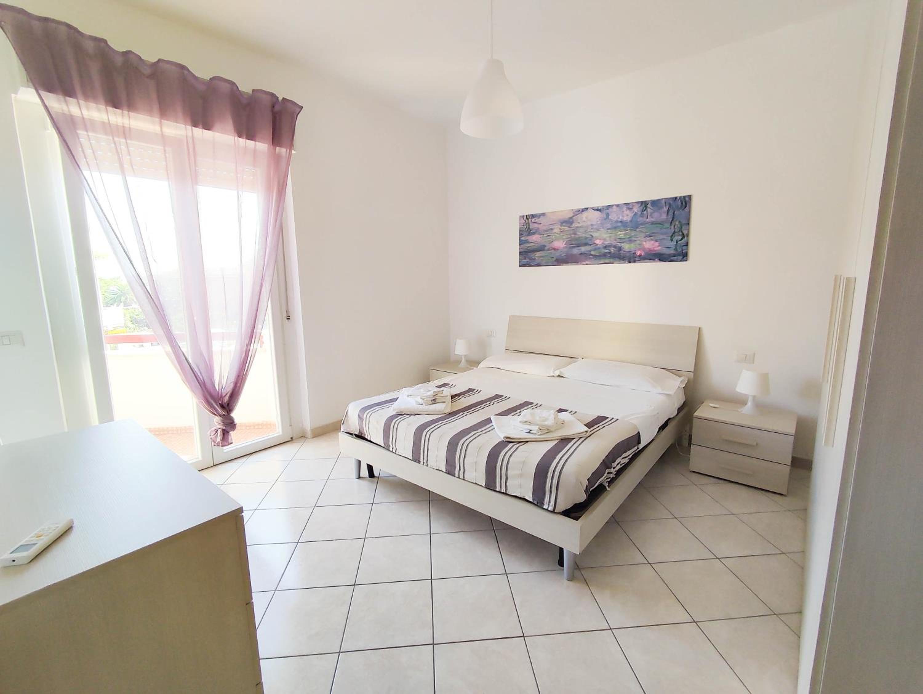 Three-Bedroom House - Photo 10