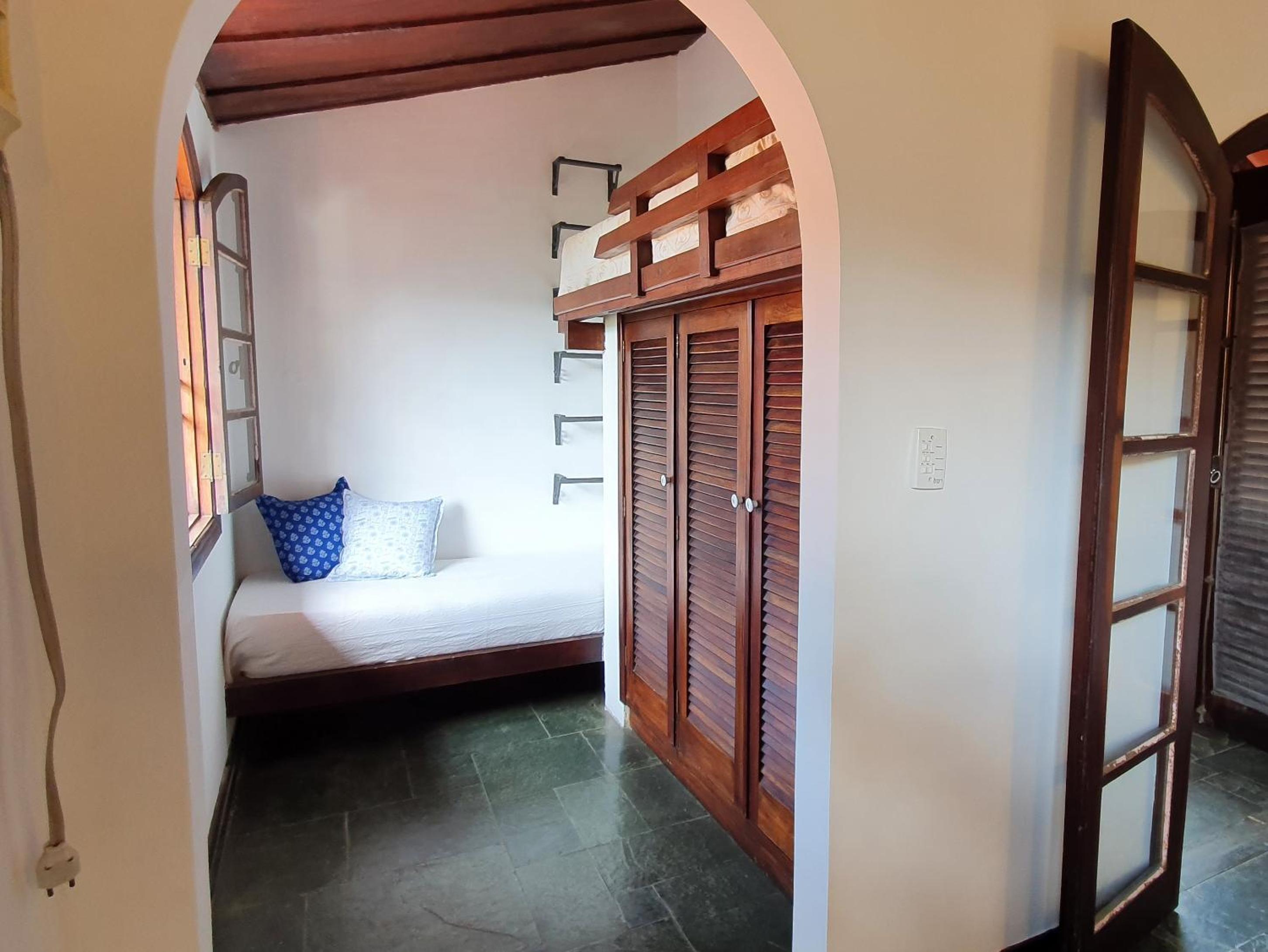 Apartment - Split Level - Photo 20