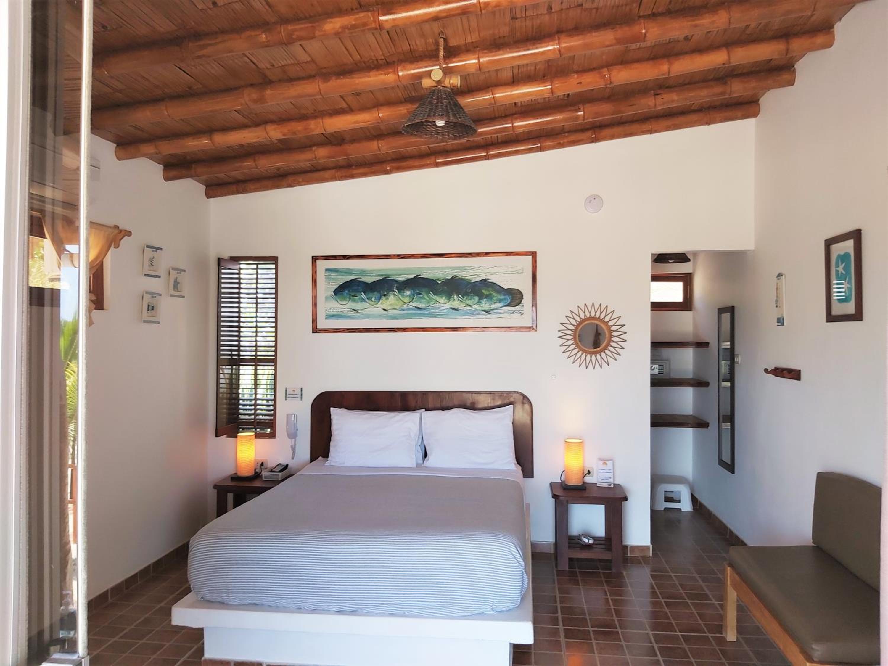 Deluxe Double Room with Sea View photo 2