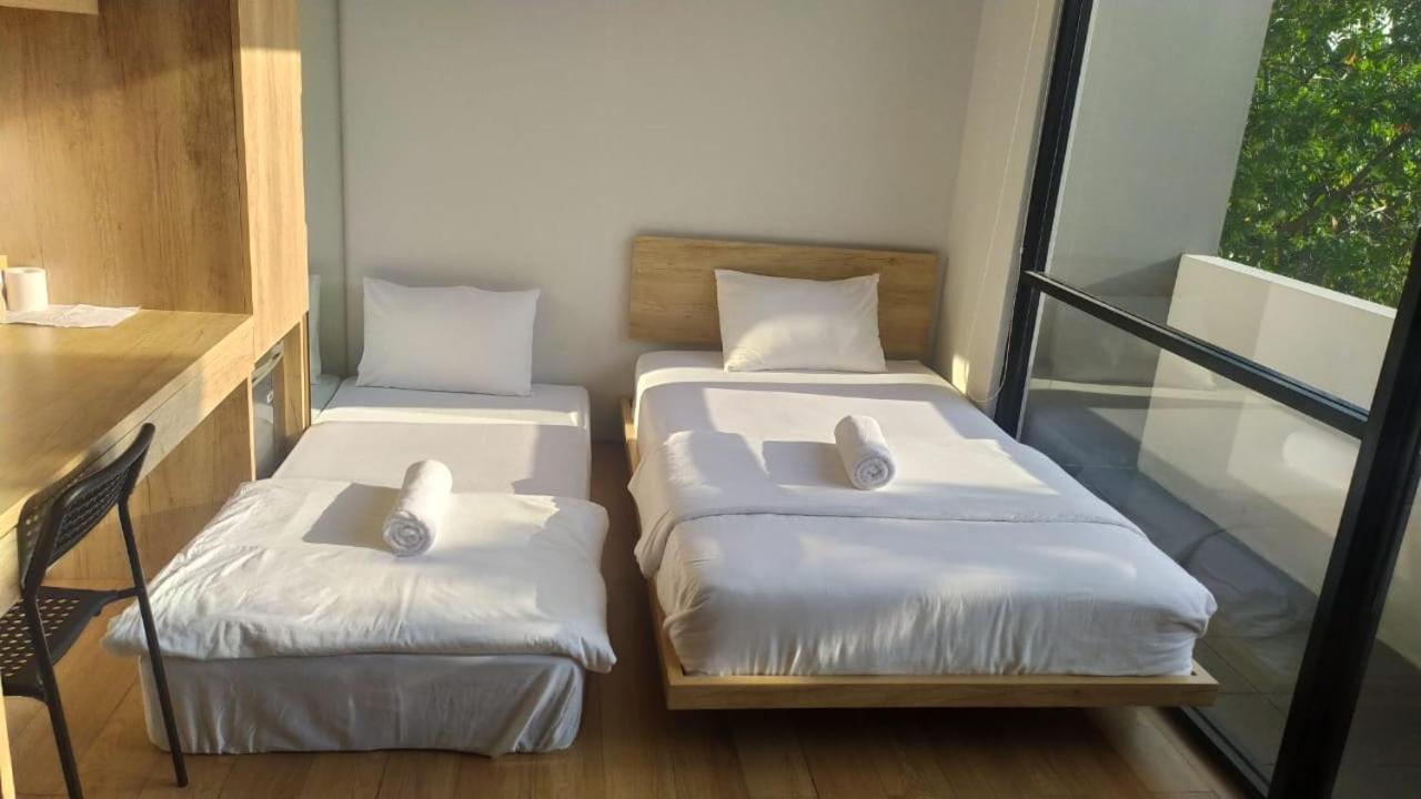 Small Double Room - Photo 1