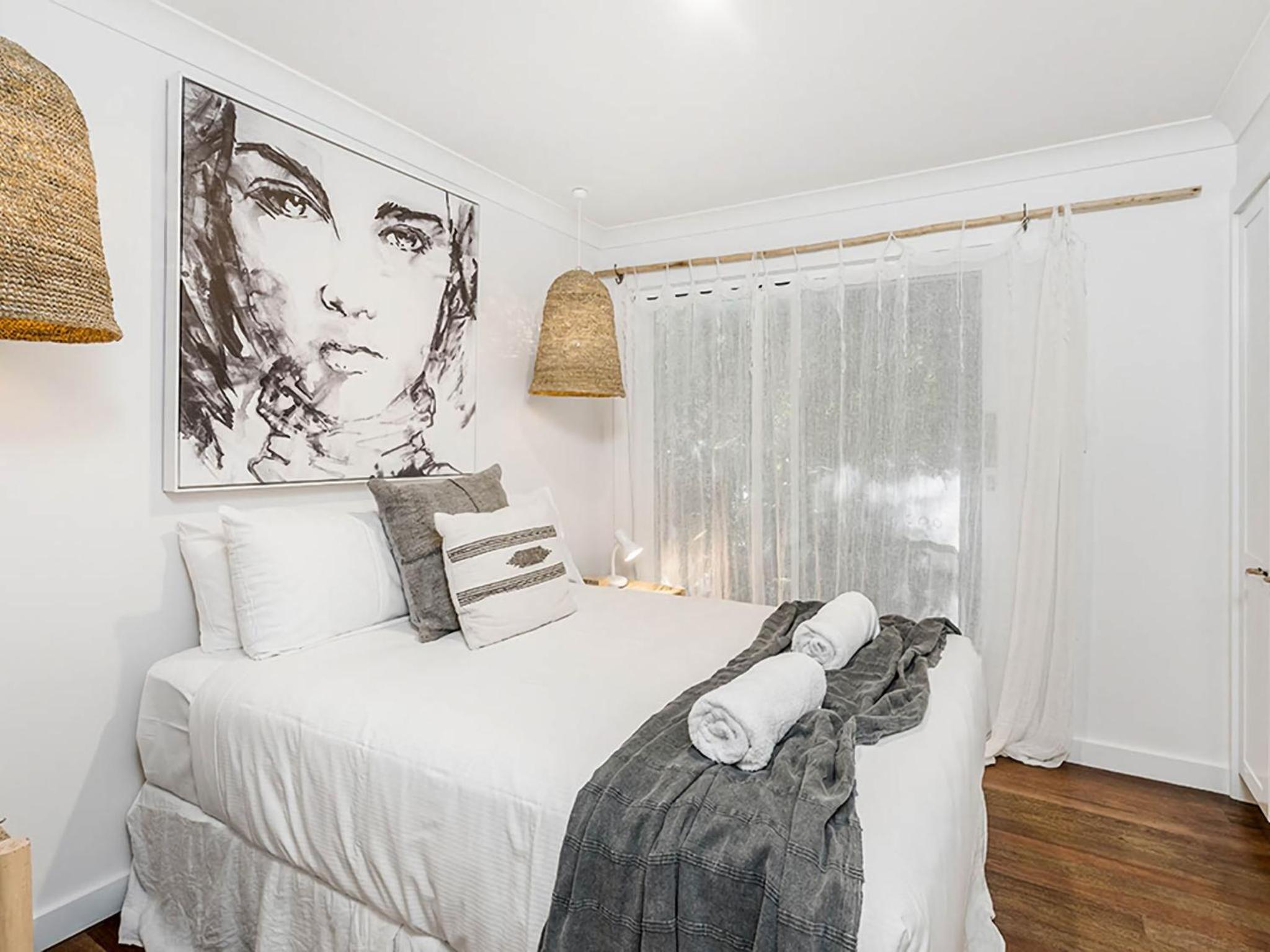 Four-Bedroom House photo 1