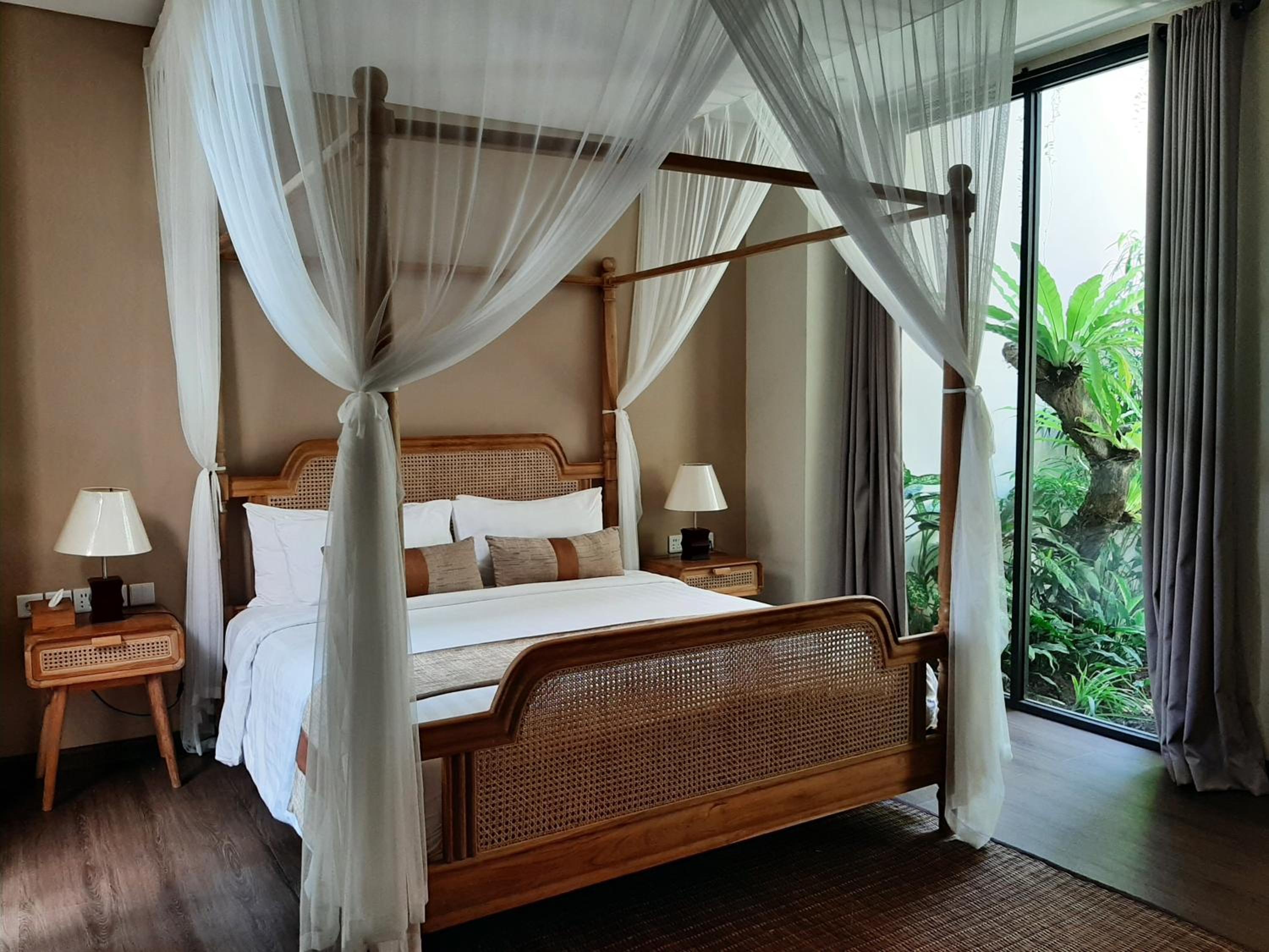 Three-Bedroom Villa with Private Pool - Villa Aku - Photo 20