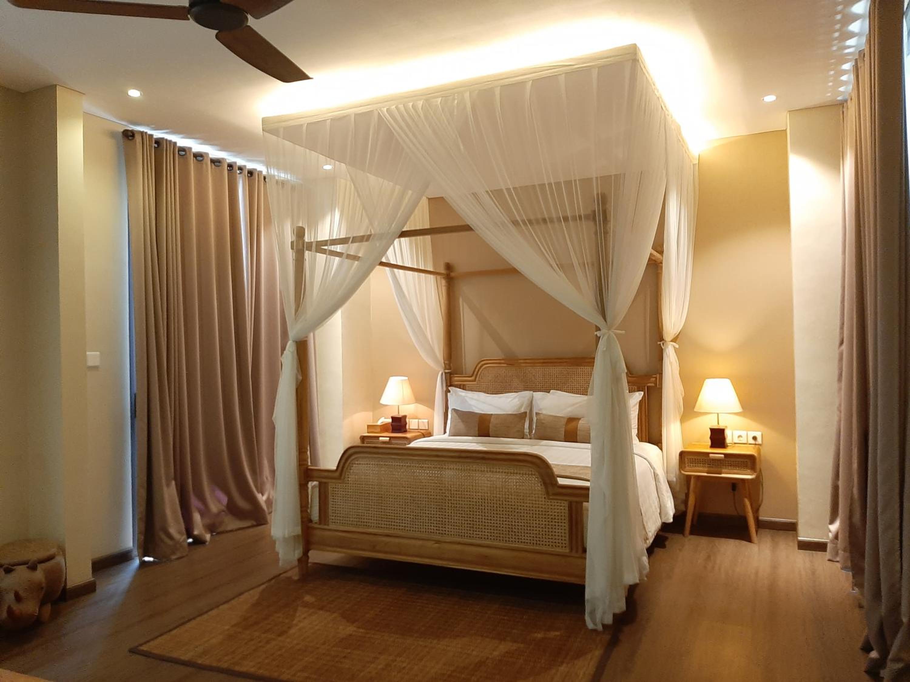 Three-Bedroom Villa with Private Pool - Villa Aku - Photo 25