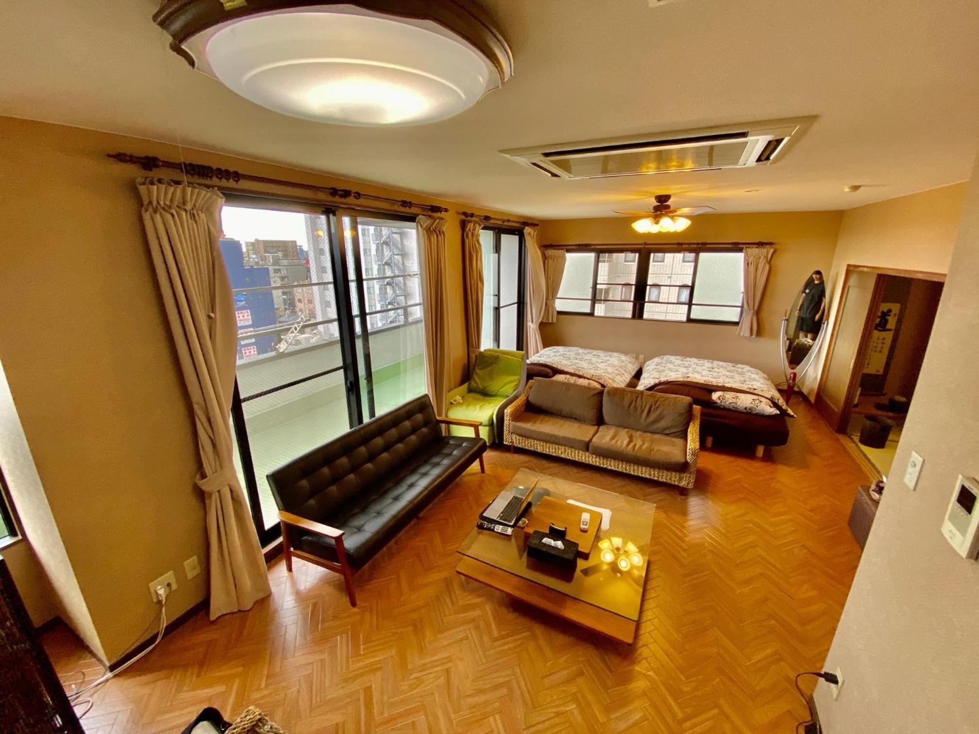 Suite with Balcony - Photo 29