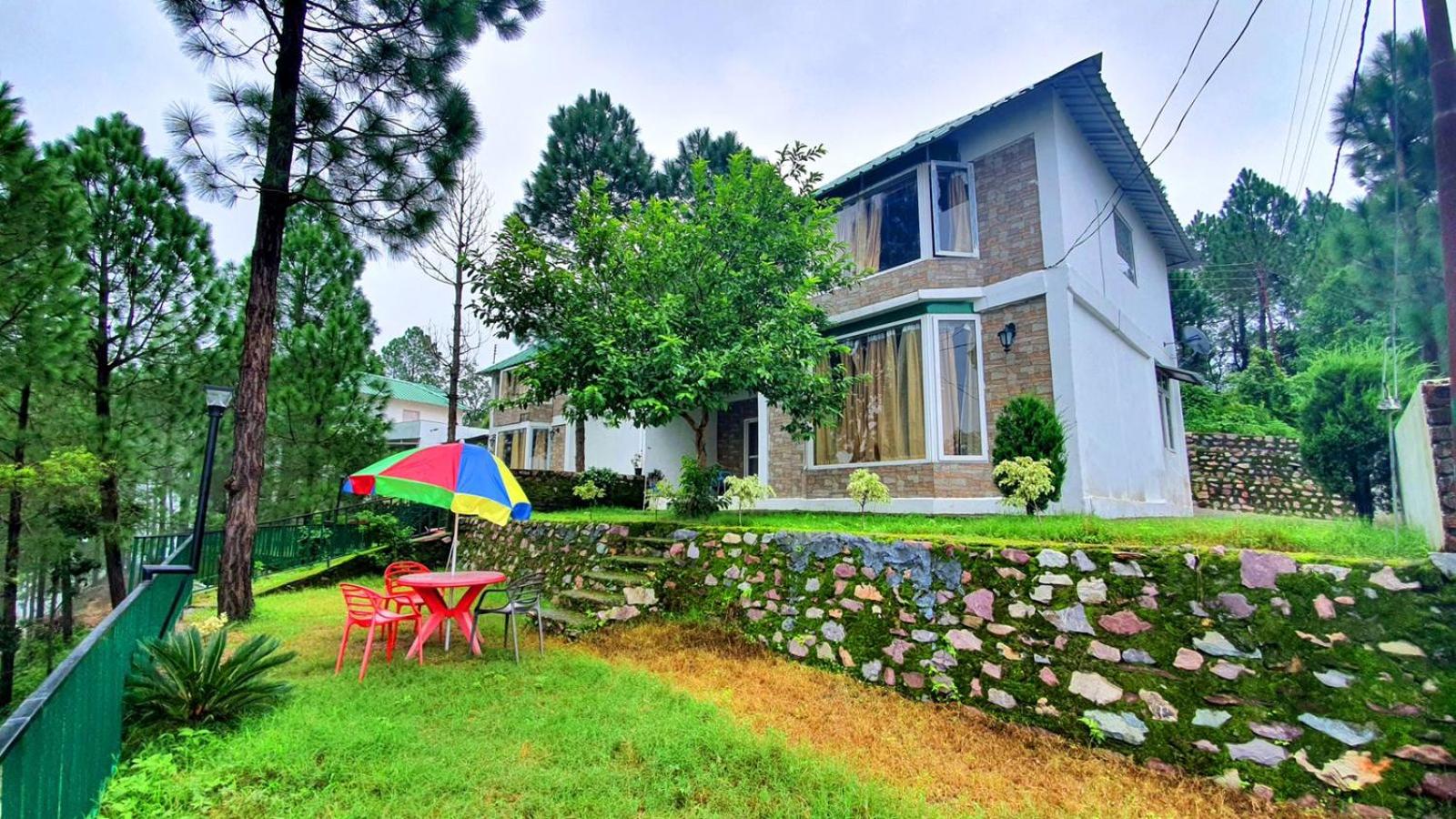 Villa with Garden View photo 3