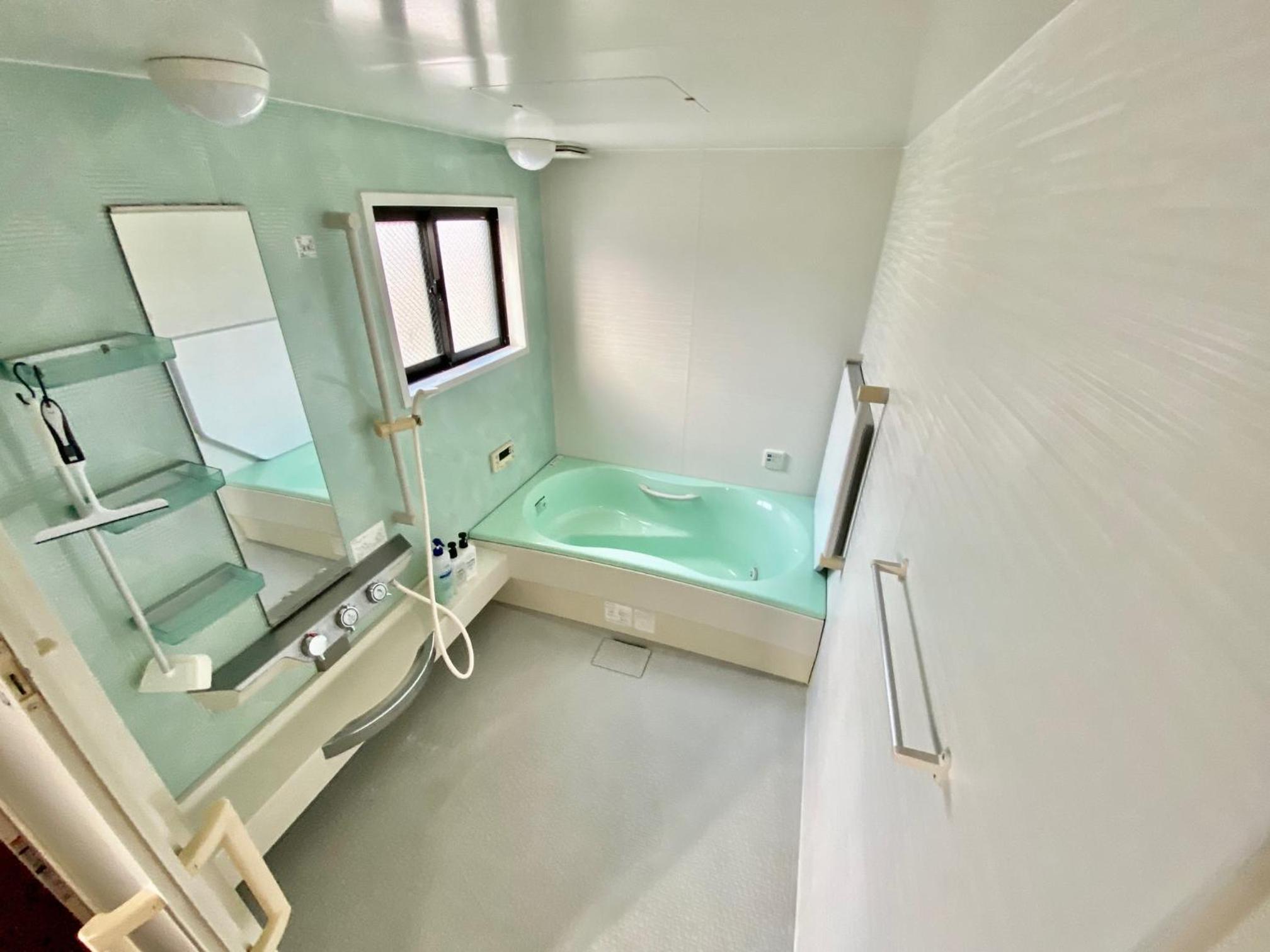 Suite with Balcony - Photo 26