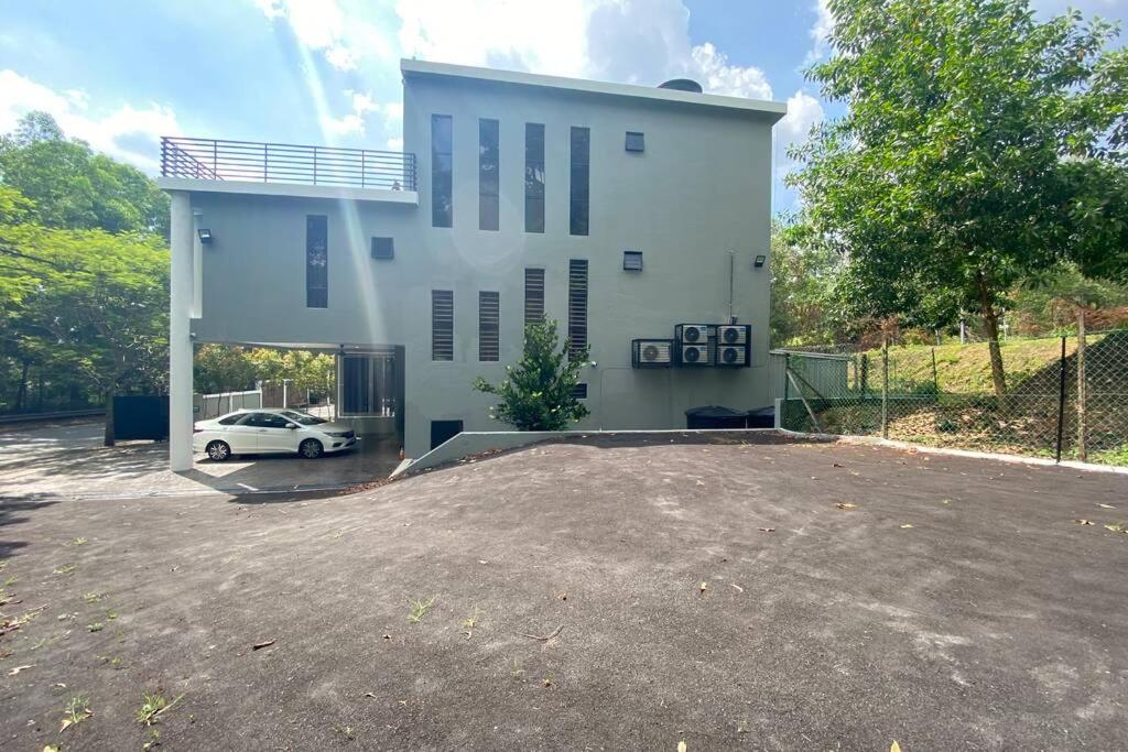 Villa photo 3
