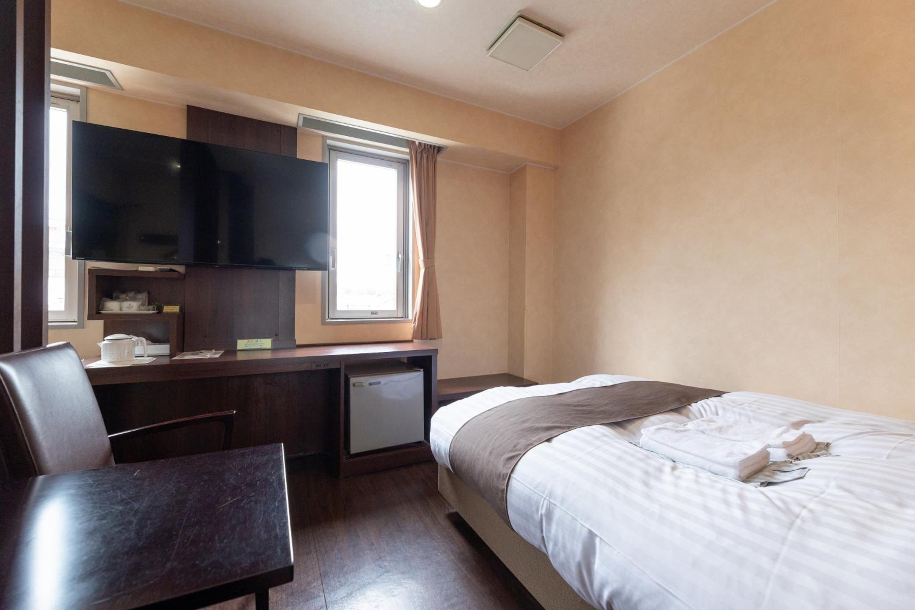 Double Room - Photo 4