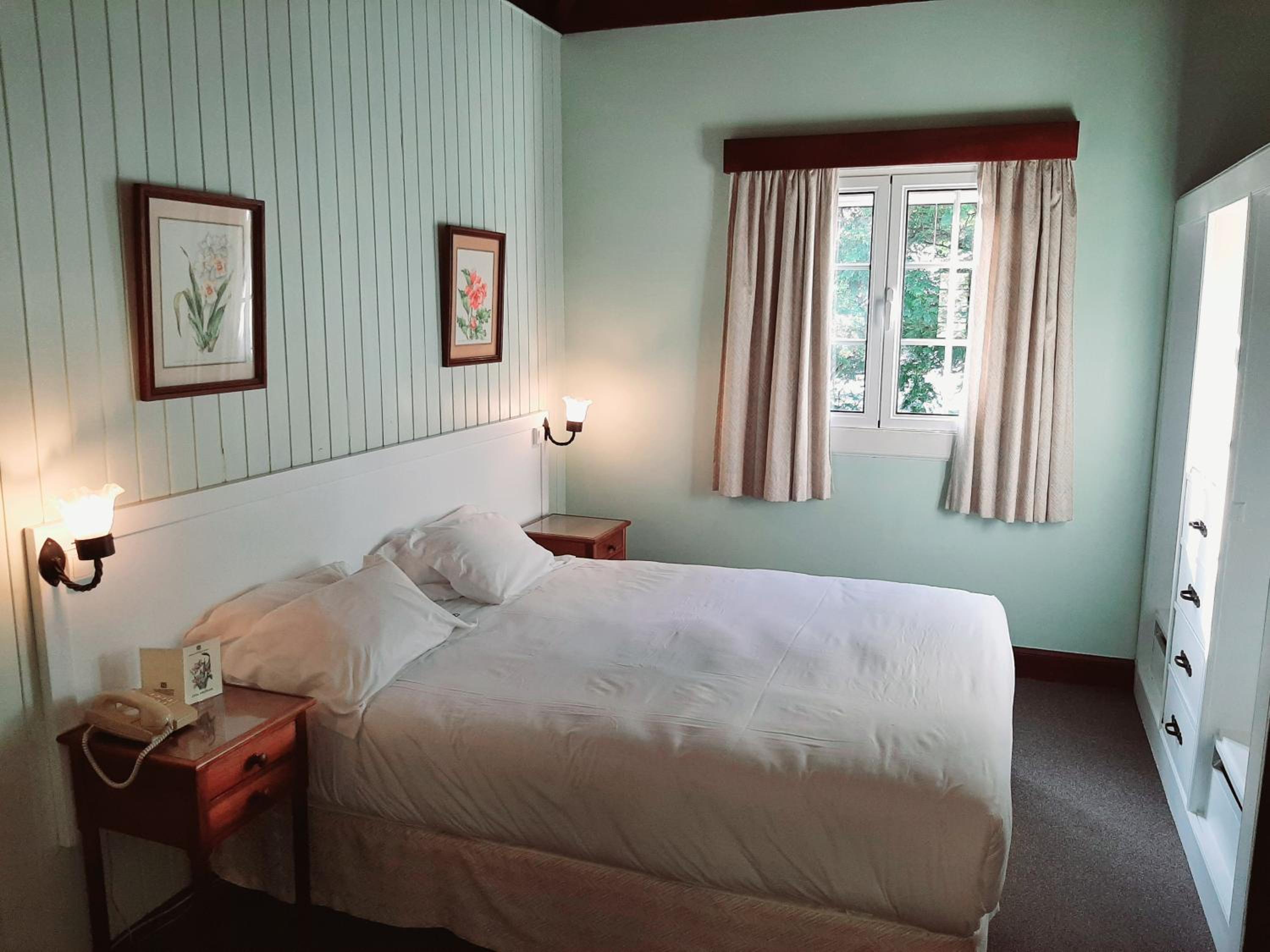 Double Room Attic - Garden View