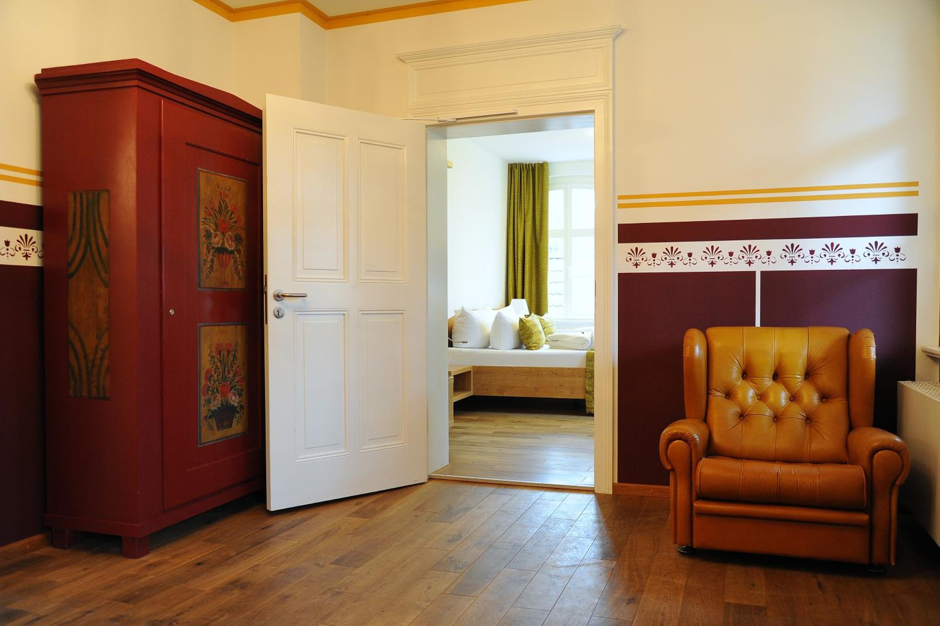 Deluxe Double Room - Photo 25