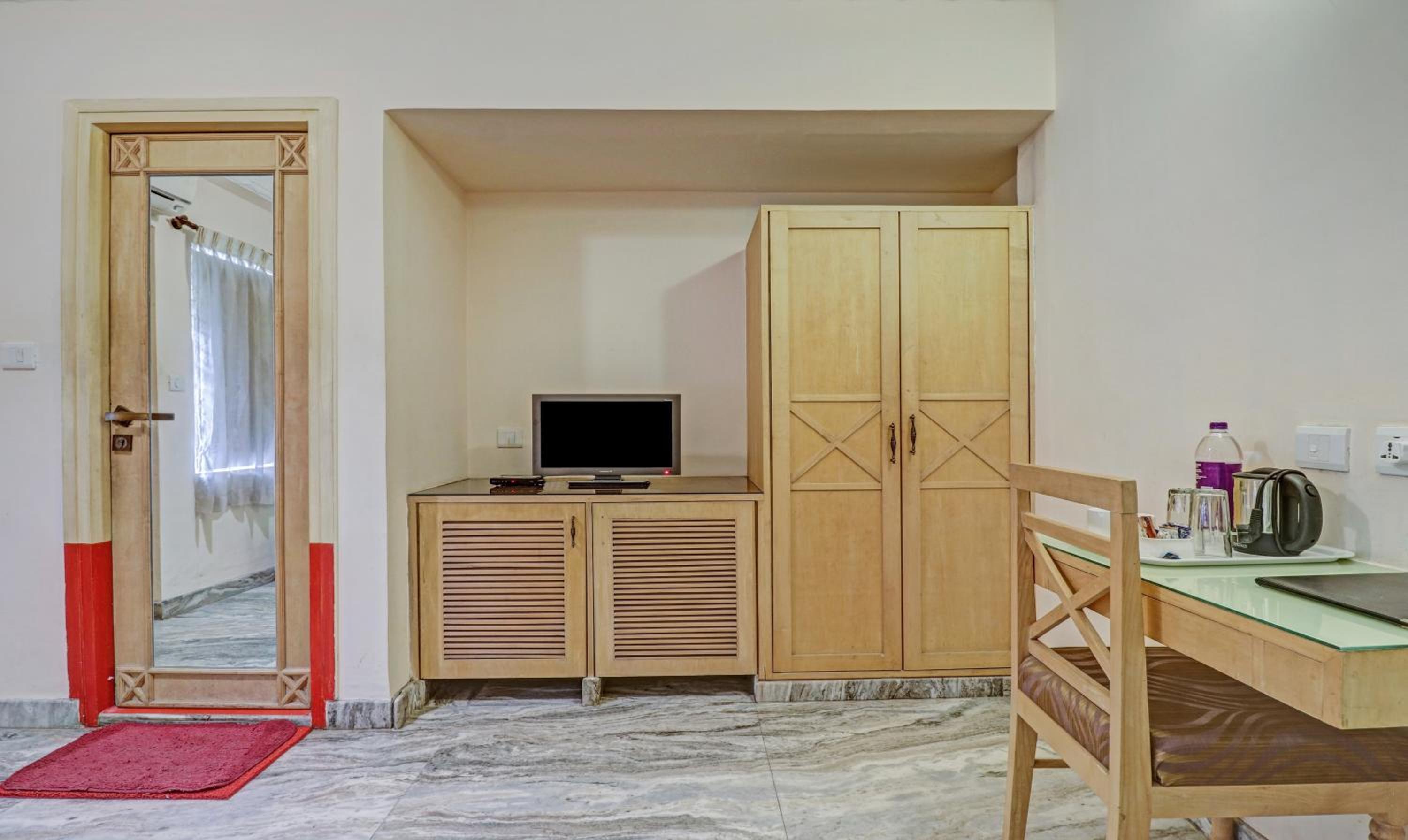 Standard Room photo 2