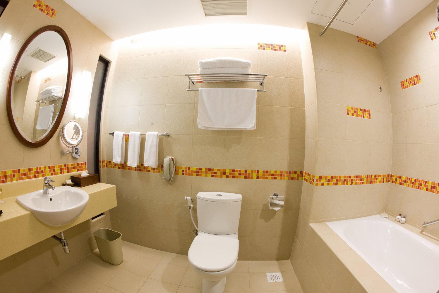 Transit Superior Room (Check-In At 21.00 Hrs And Check-Out At 11.00 Hrs - Terms & Conditions Applied) photo 2