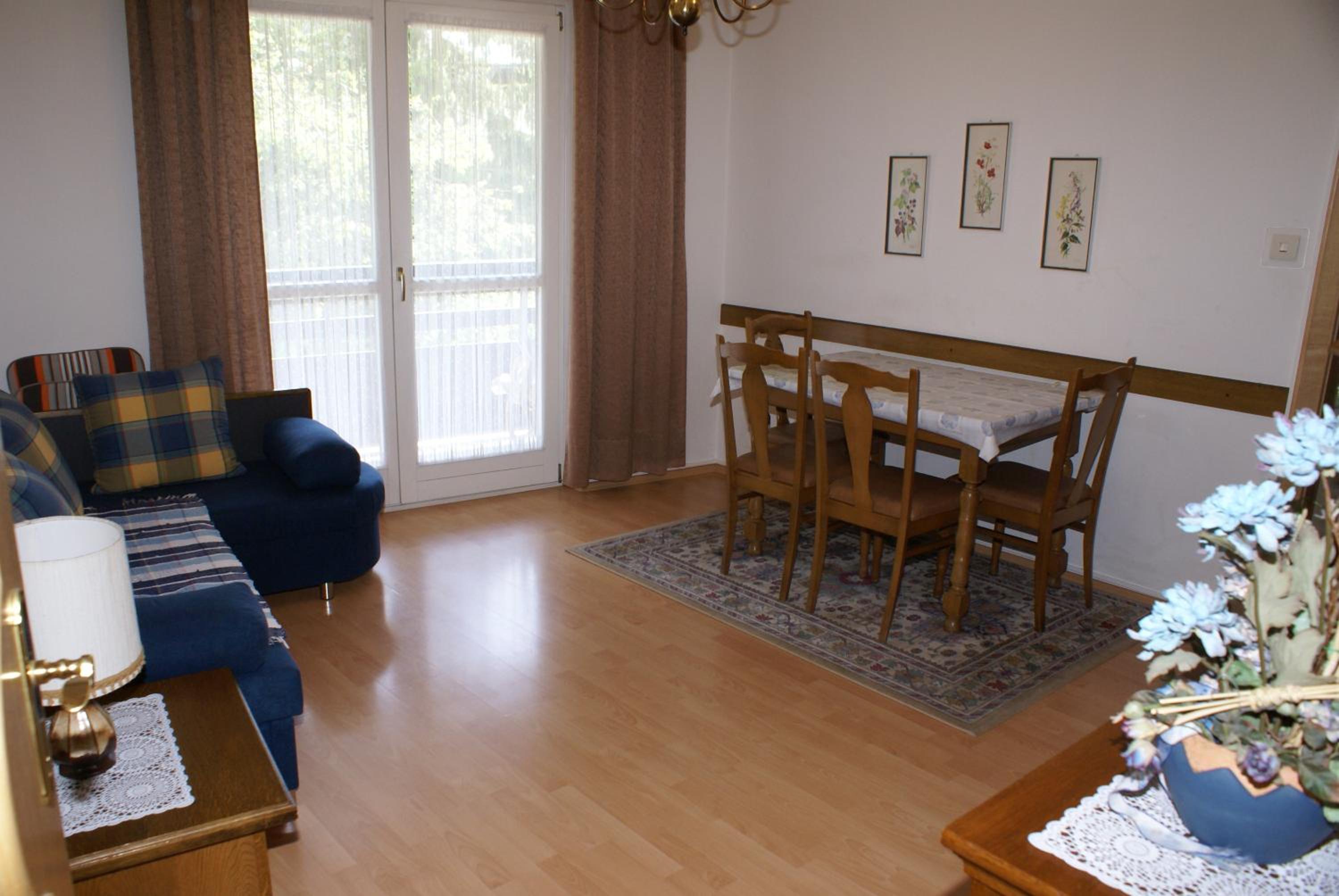One-Bedroom Apartment photo 2