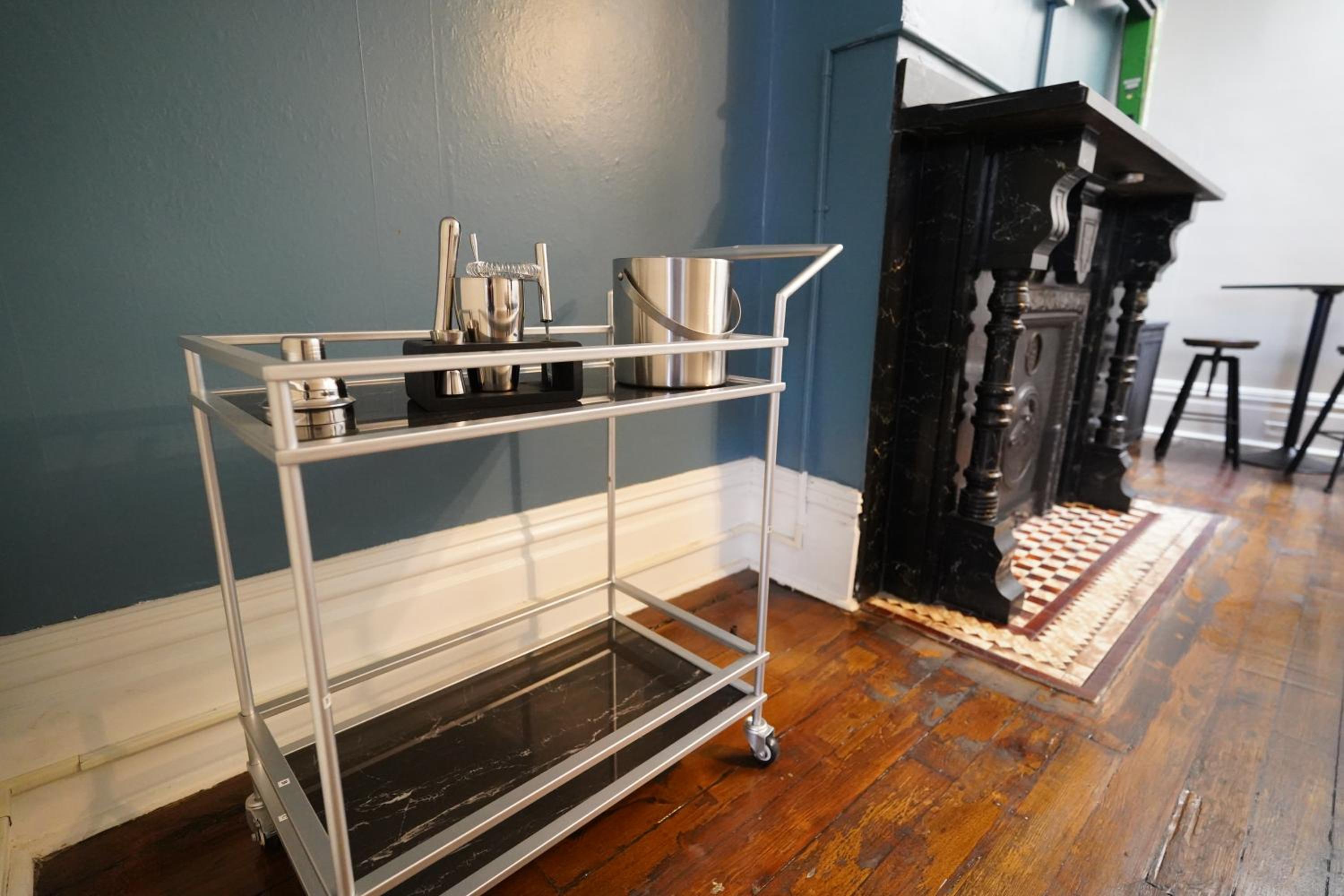Three-Bedroom Apartment - Photo 21