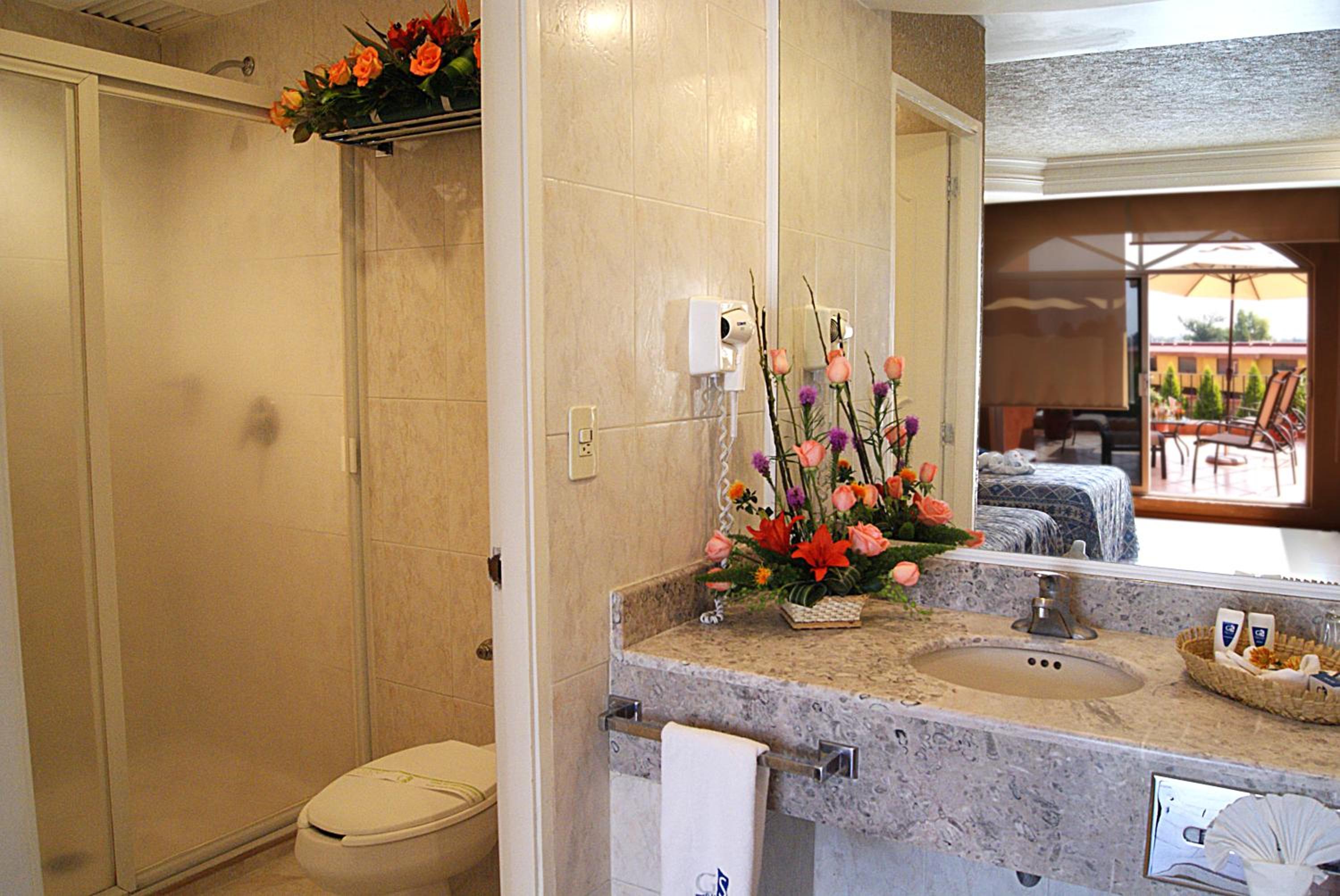 Family Room - Photo 1