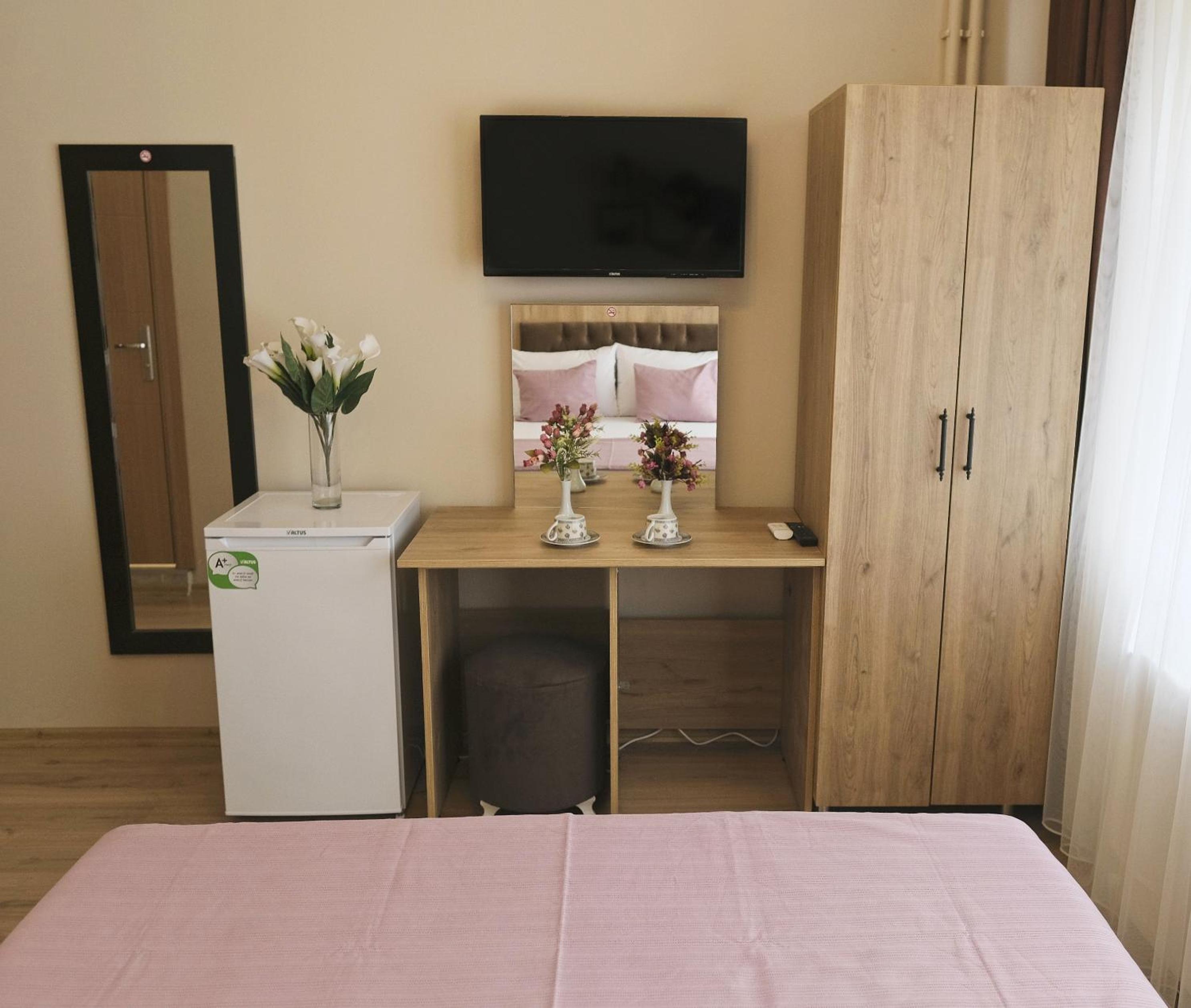 Triple Room With Terrace photo 3