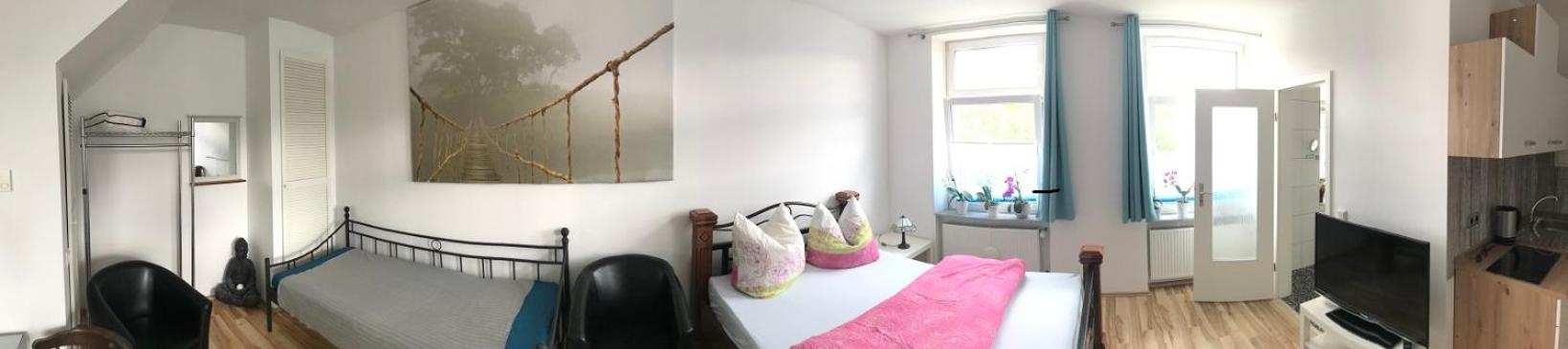One-Bedroom Apartment photo 2