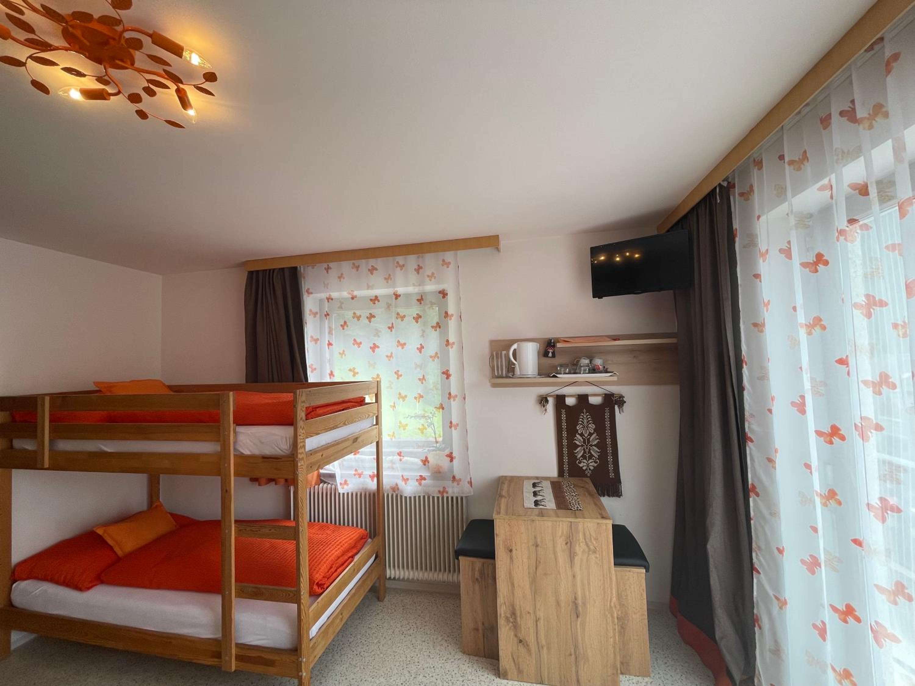 Quadruple Room photo 3