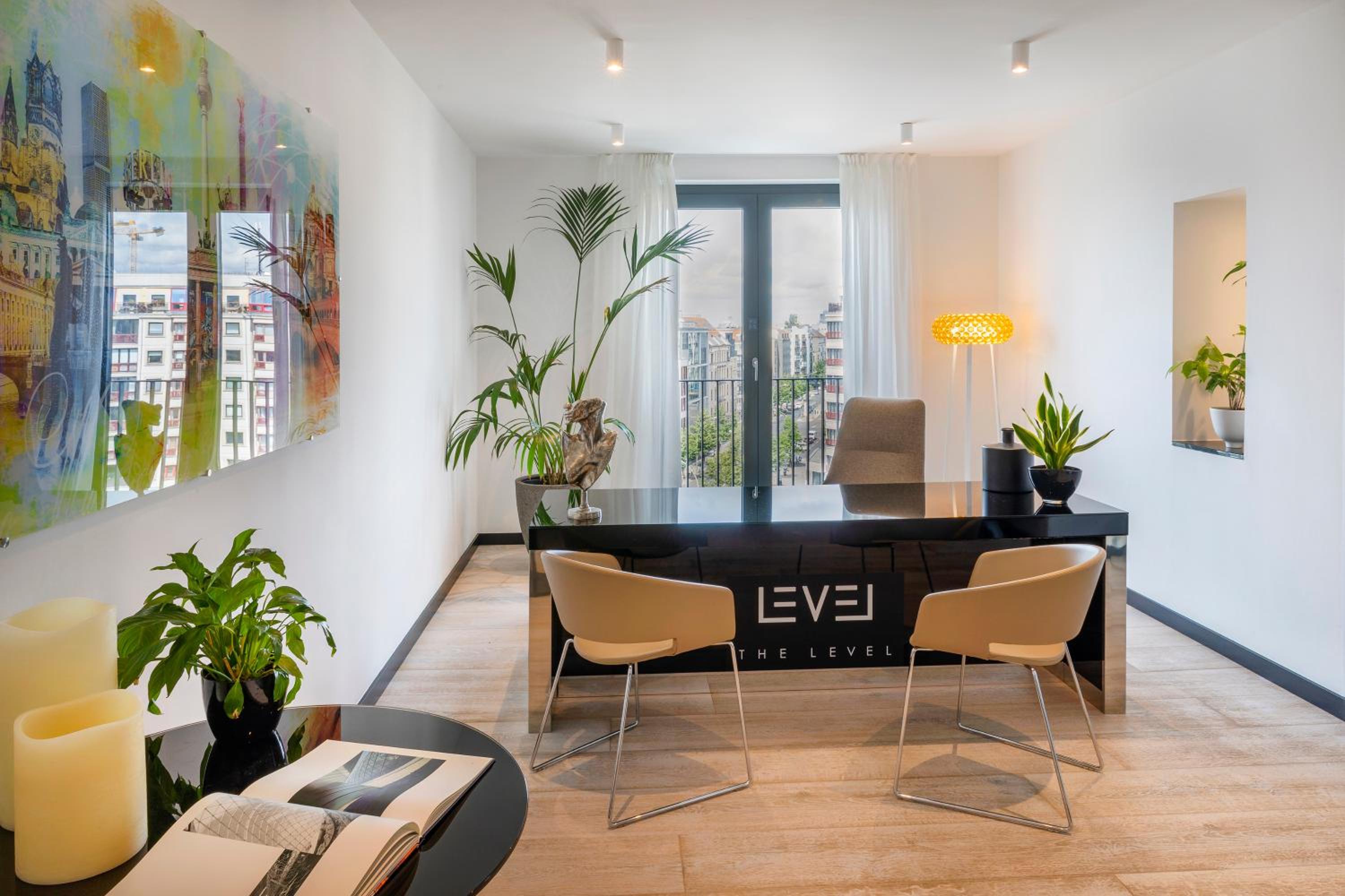 The Level Junior Suite with Executive Lounge Access - Photo 9
