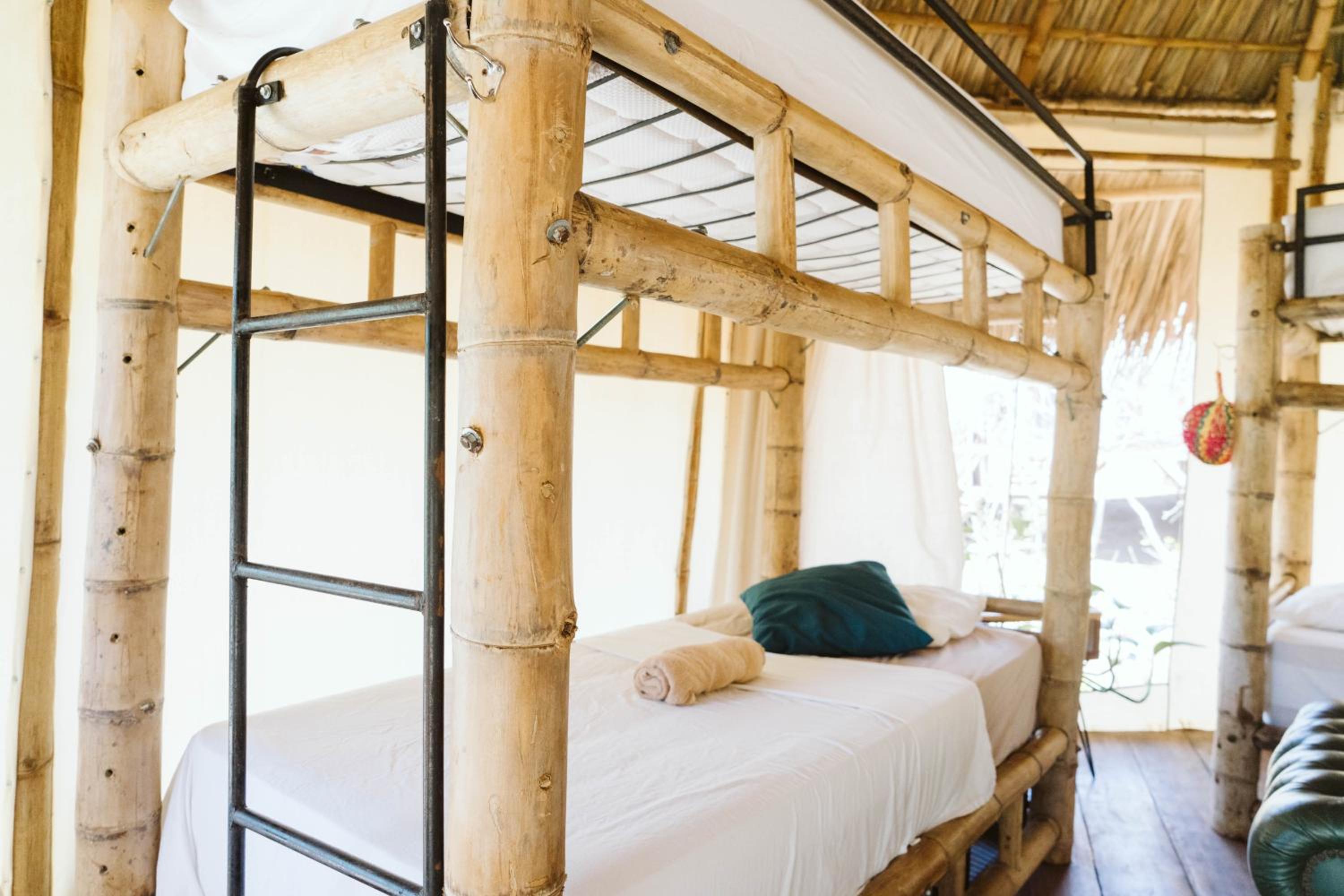 Bed in 6-Bed Mixed Dormitory Room photo 2
