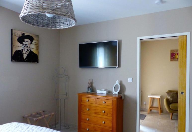 Deluxe King Room photo 2
