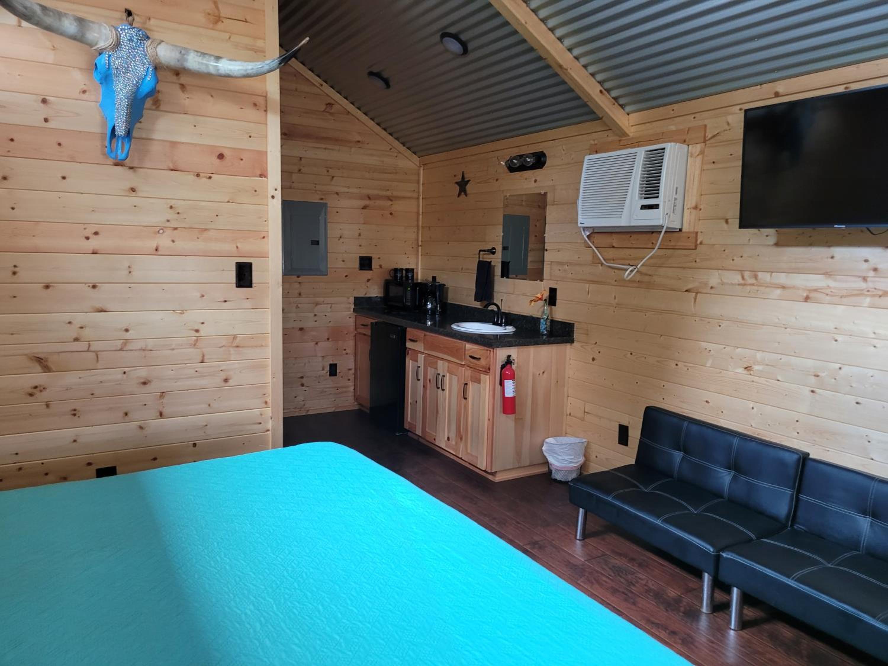Cabin 9 photo 1