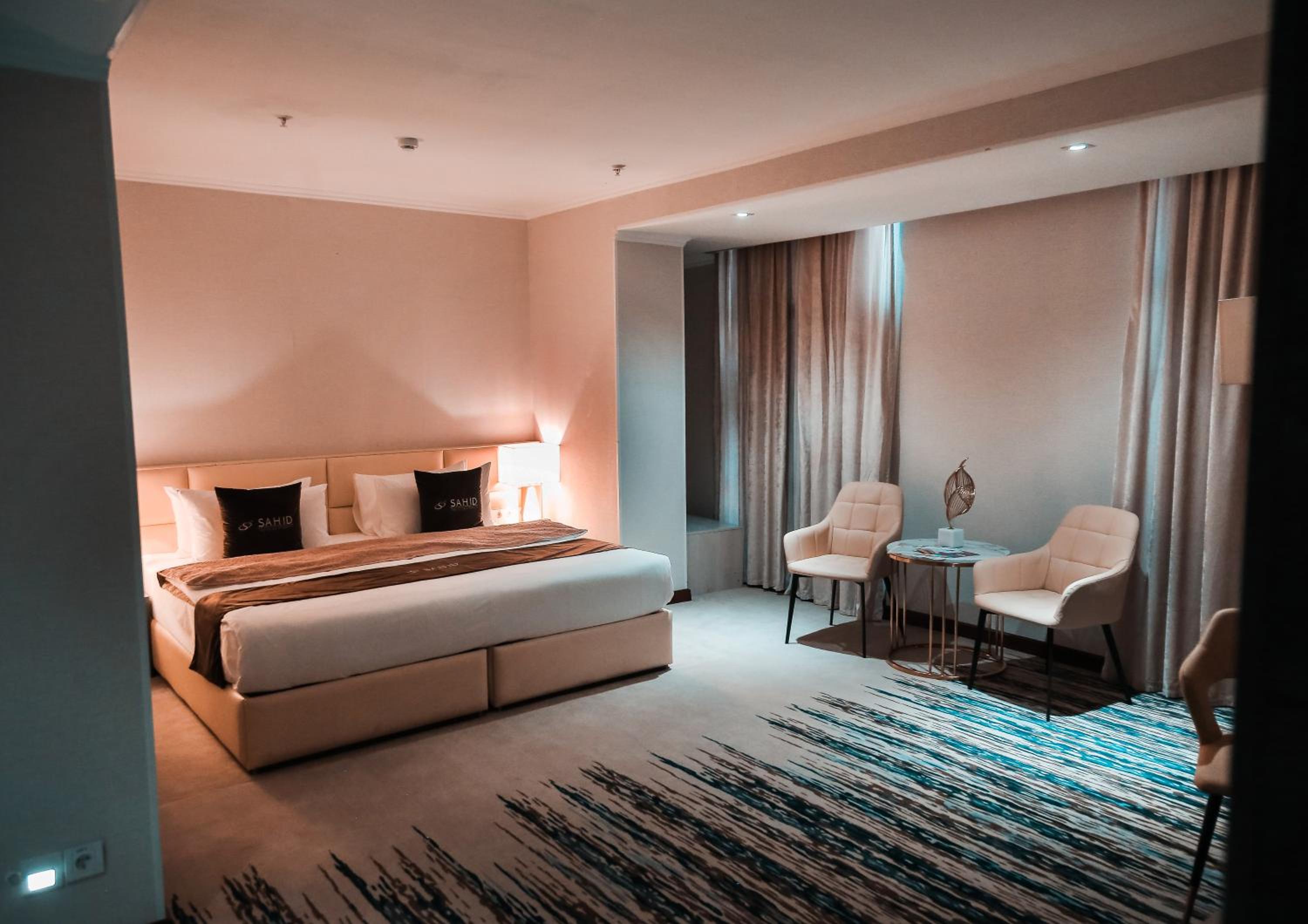 Executive Suite