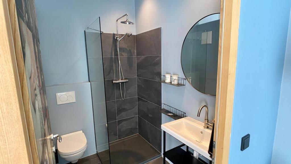 Double Room - Photo 6