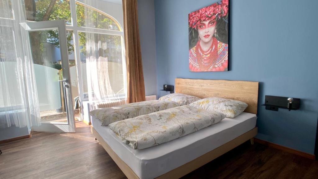 Double Room - Photo 8