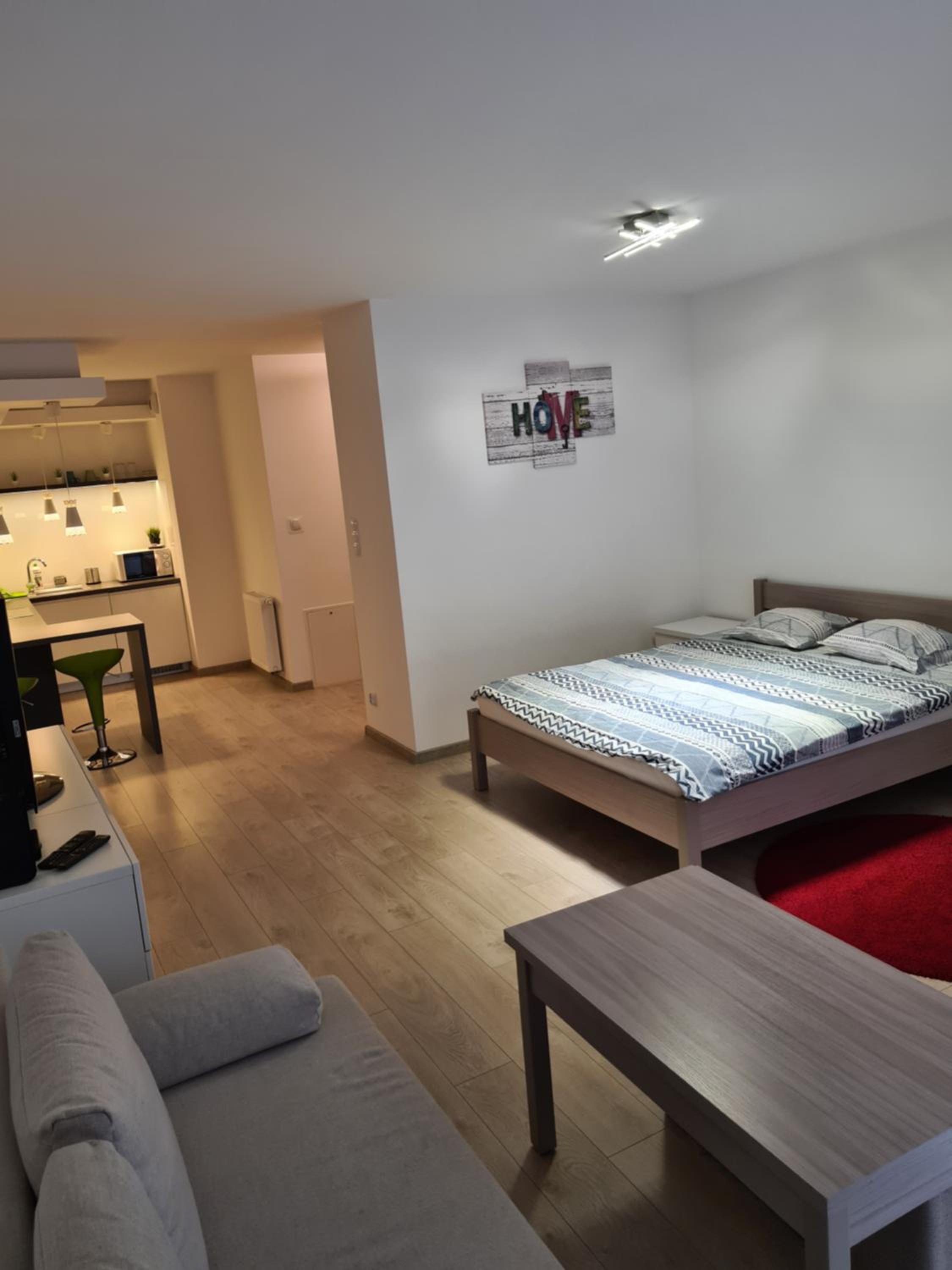 Apartment - Photo 5