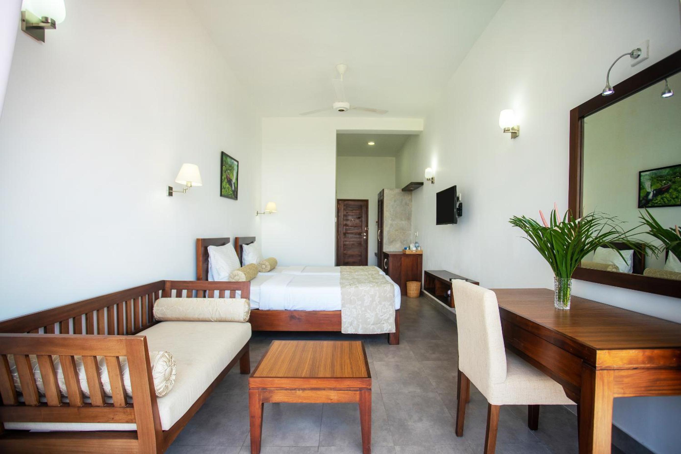 Deluxe Twin Room photo 3