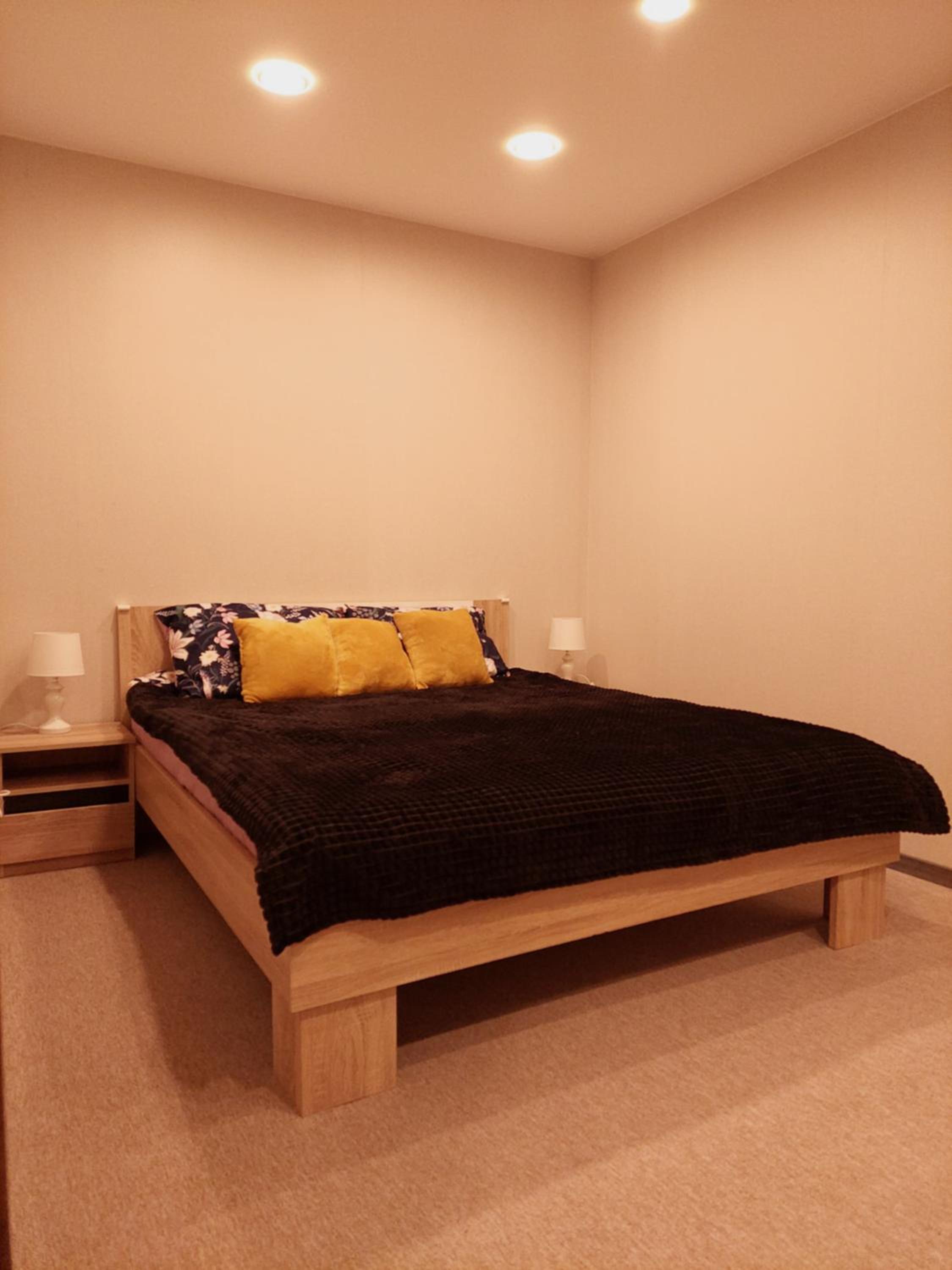 One-Bedroom Apartment - Photo 10