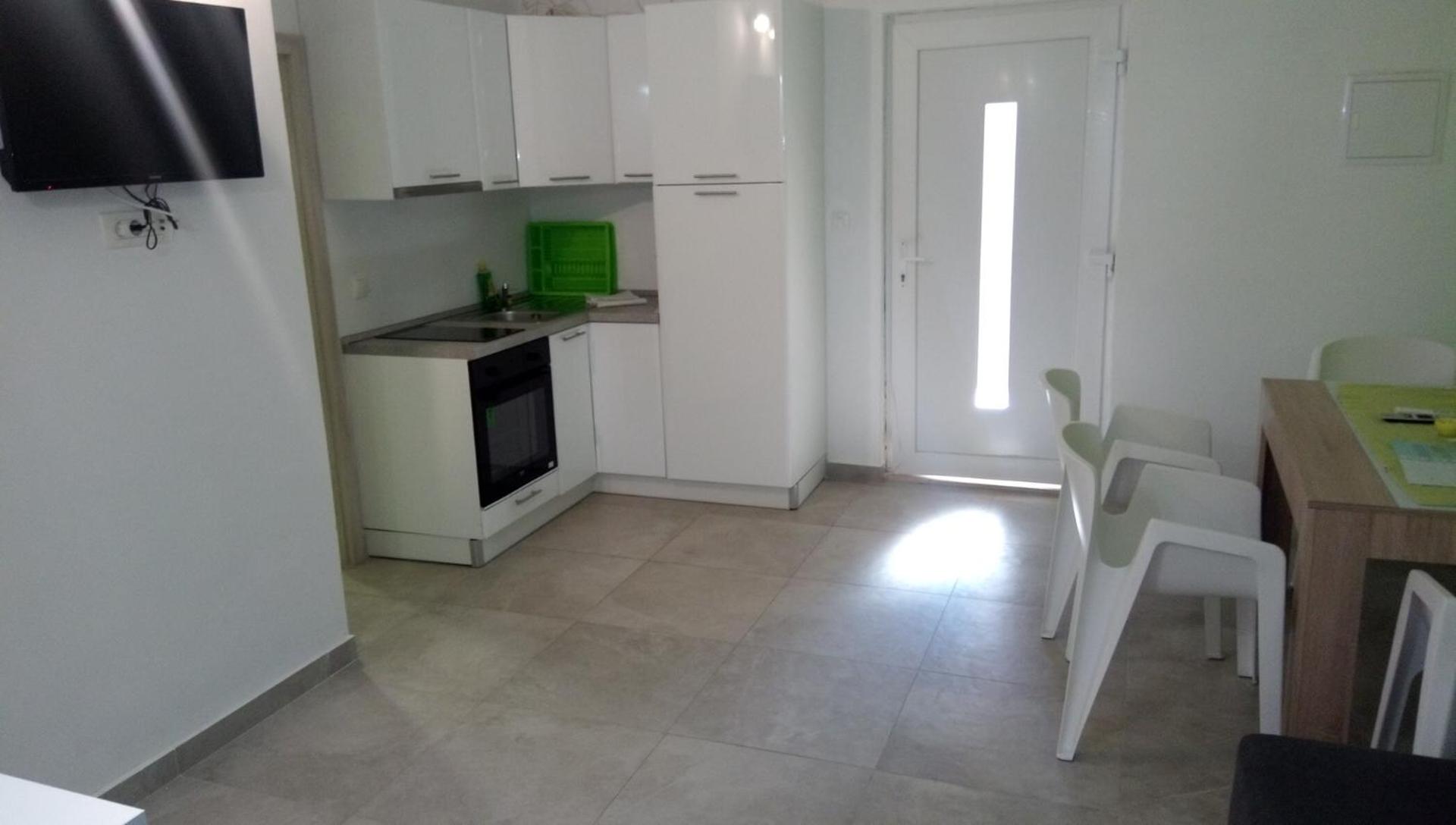 Apartment - Ground Floor photo 3
