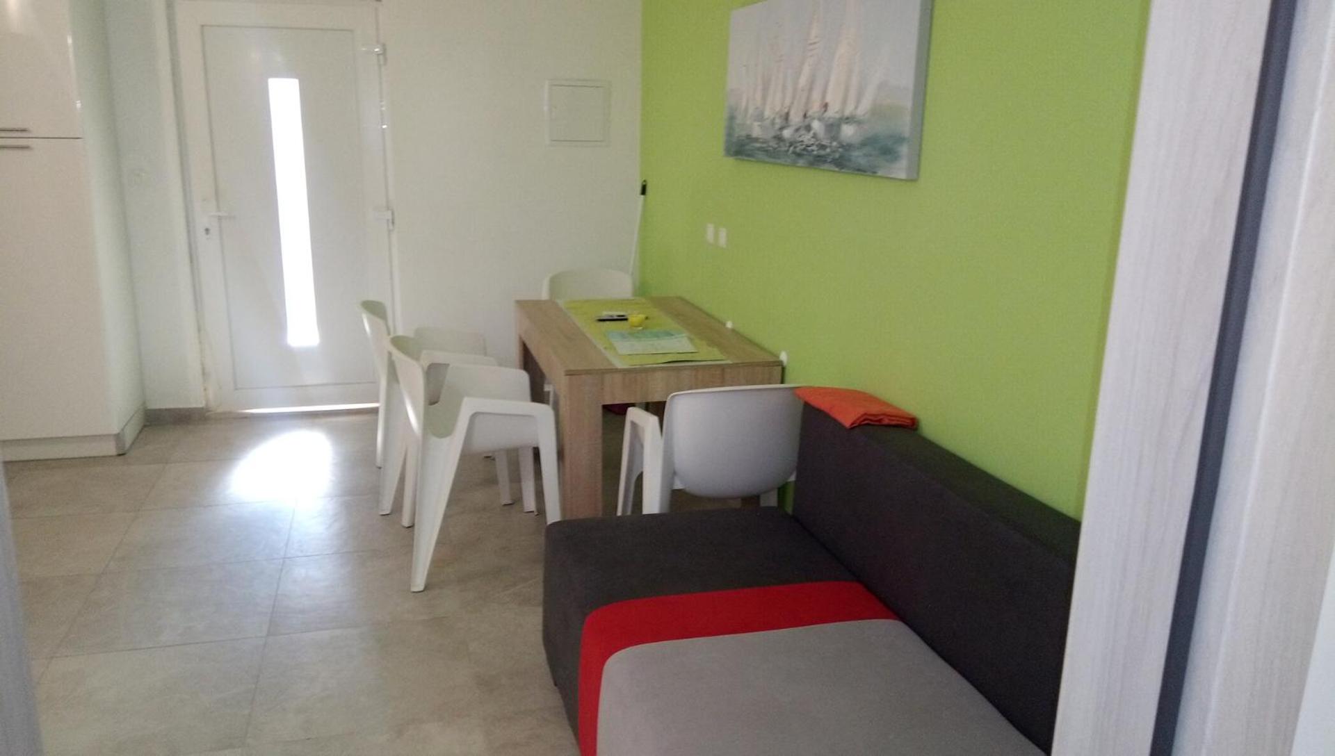 Apartment - Ground Floor photo 2