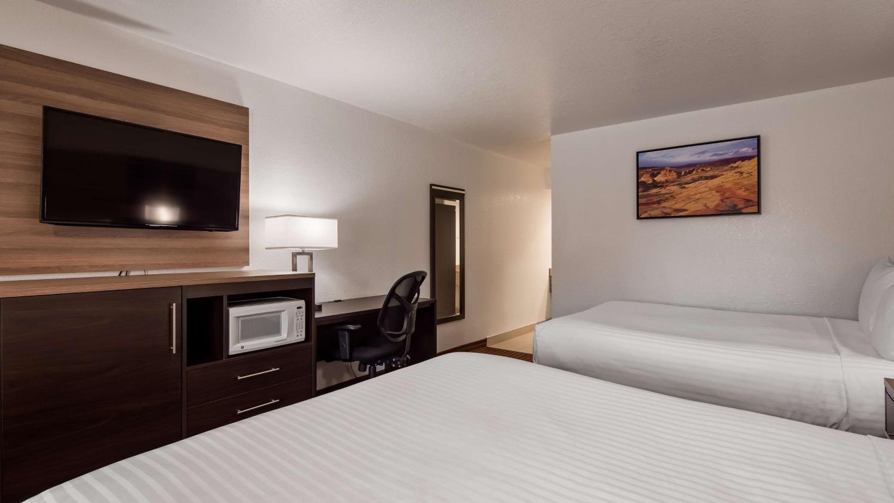 Queen Room with Two Queen Beds - Accessible/Pet Friendly