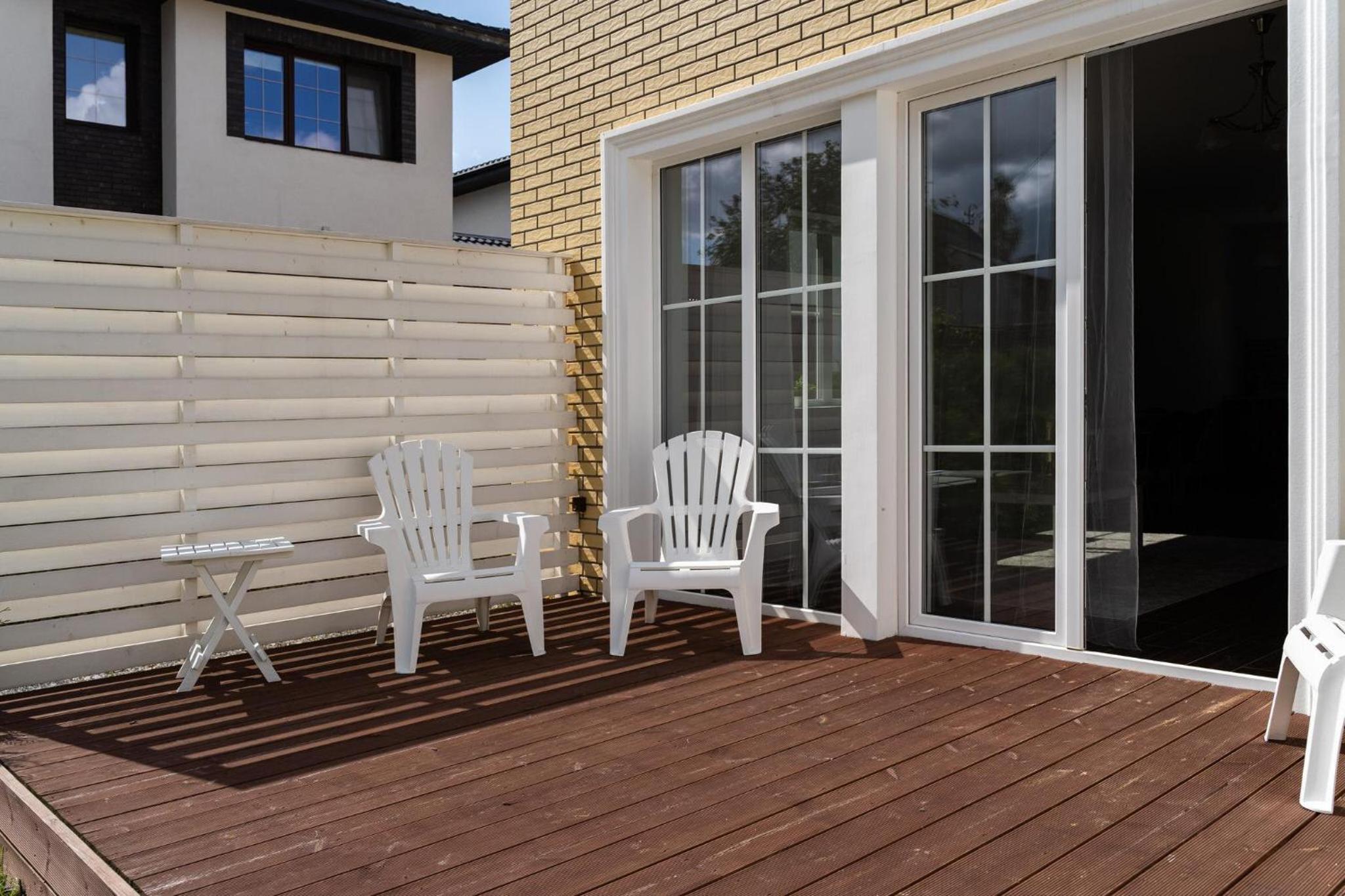 Three-Bedroom House - Photo 38