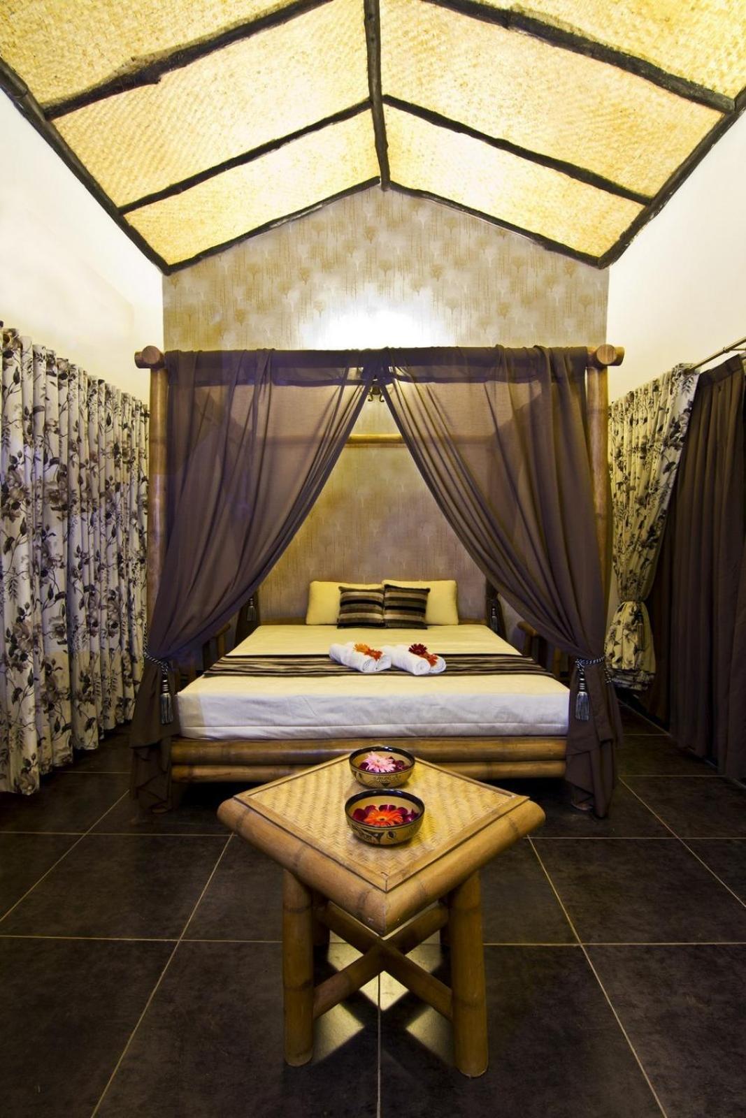 Premium Double Cottage - Photo 7