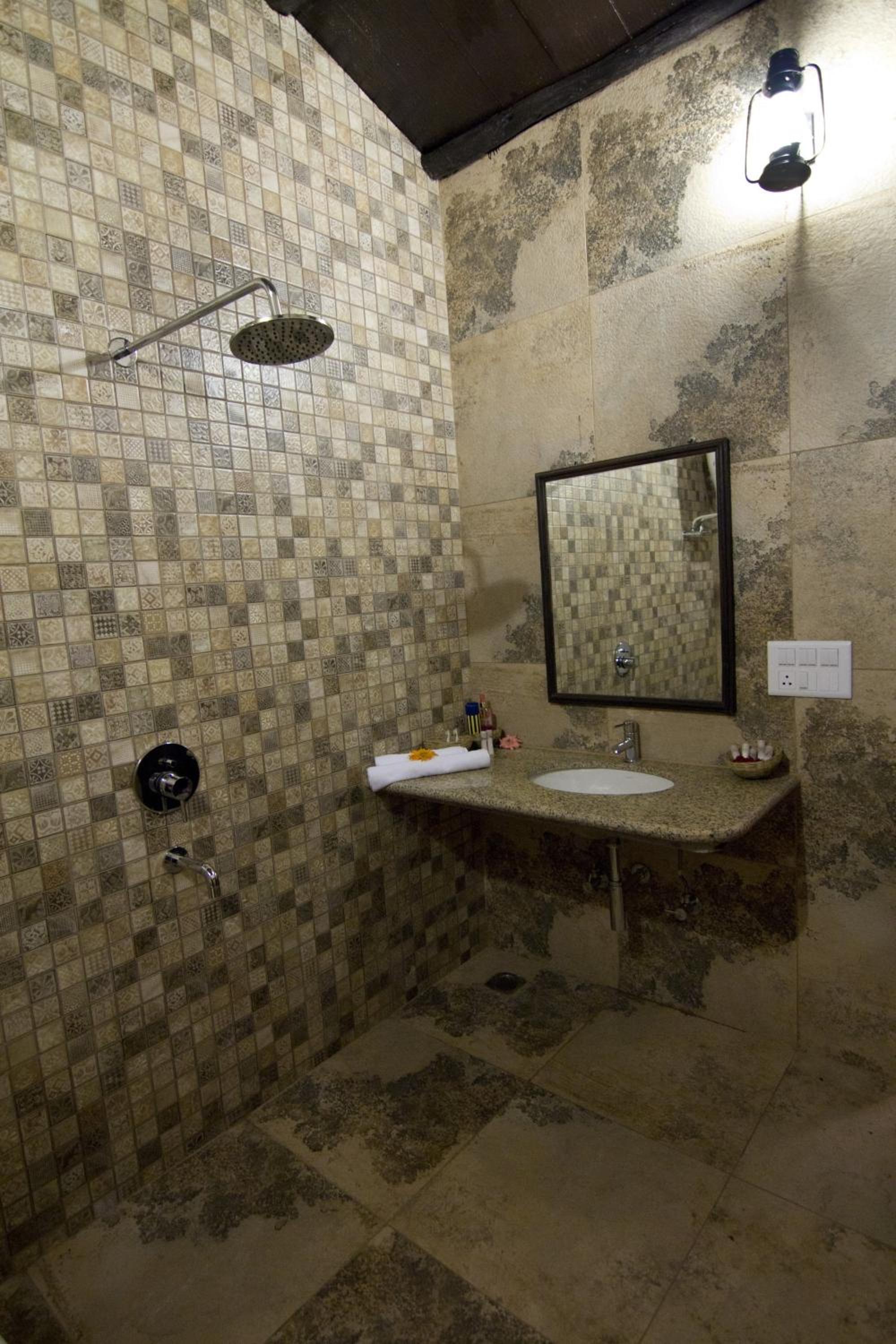 Premium Double Cottage - Photo 2