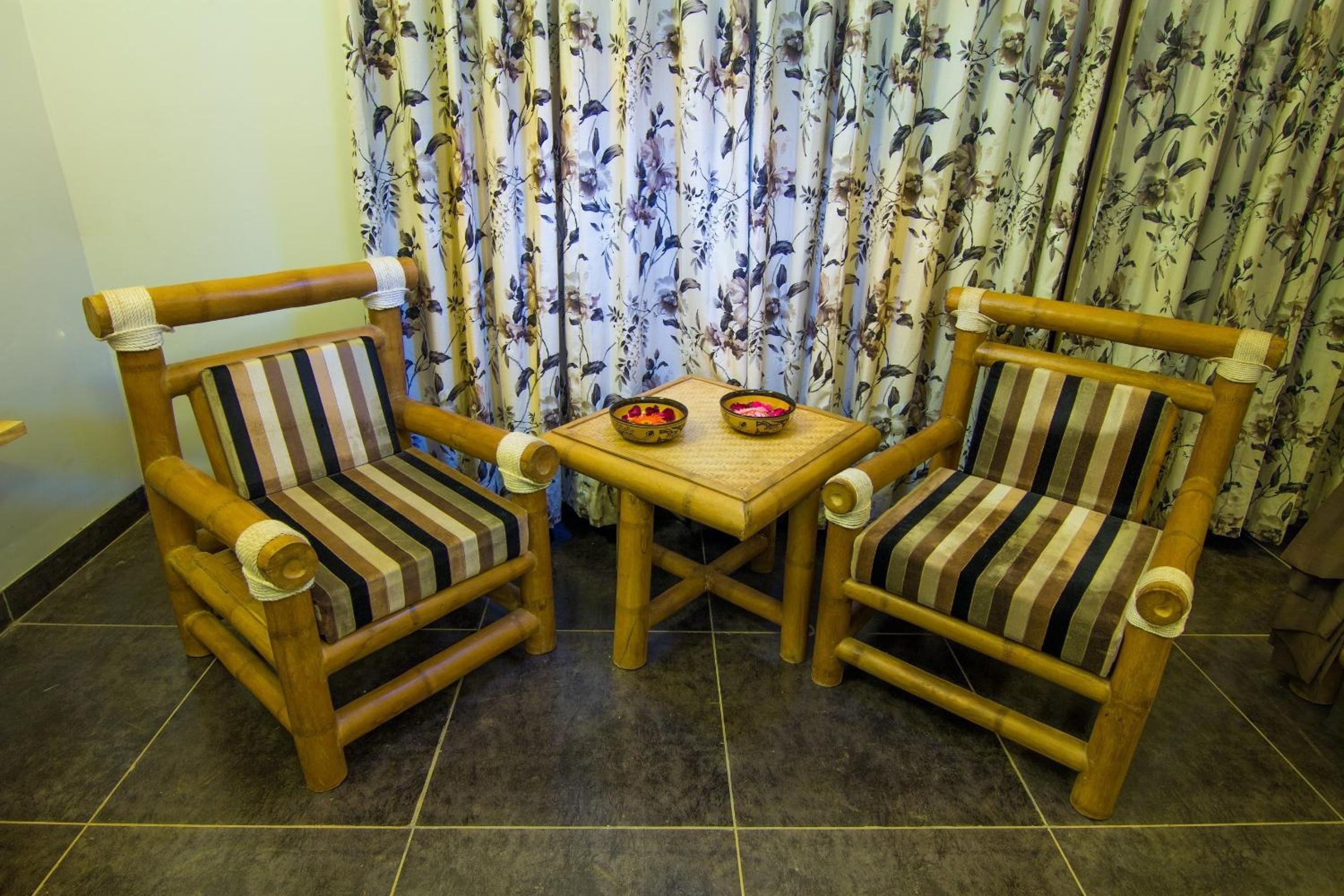 Premium Double Cottage - Photo 5