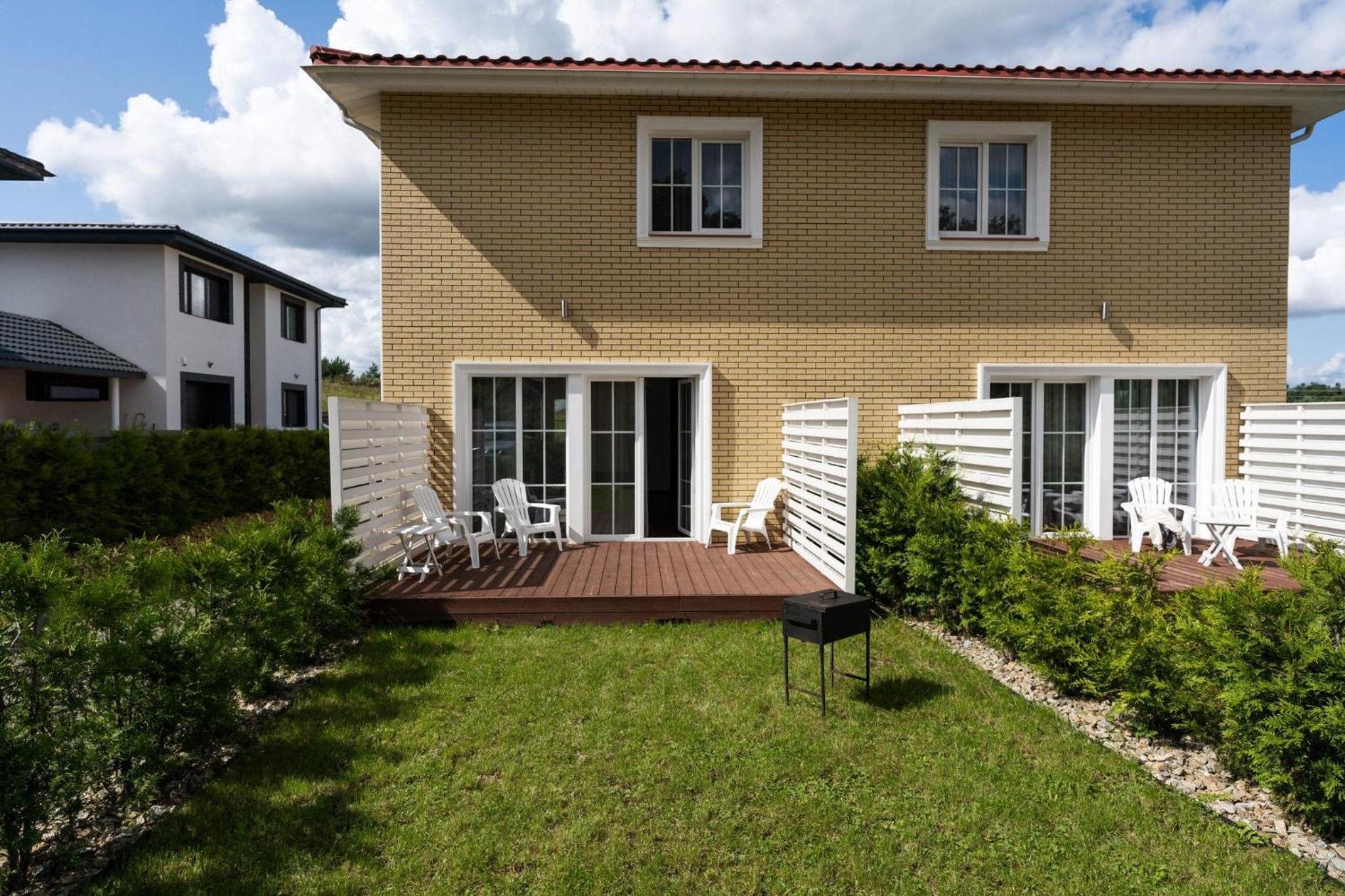 Three-Bedroom House - Photo 36