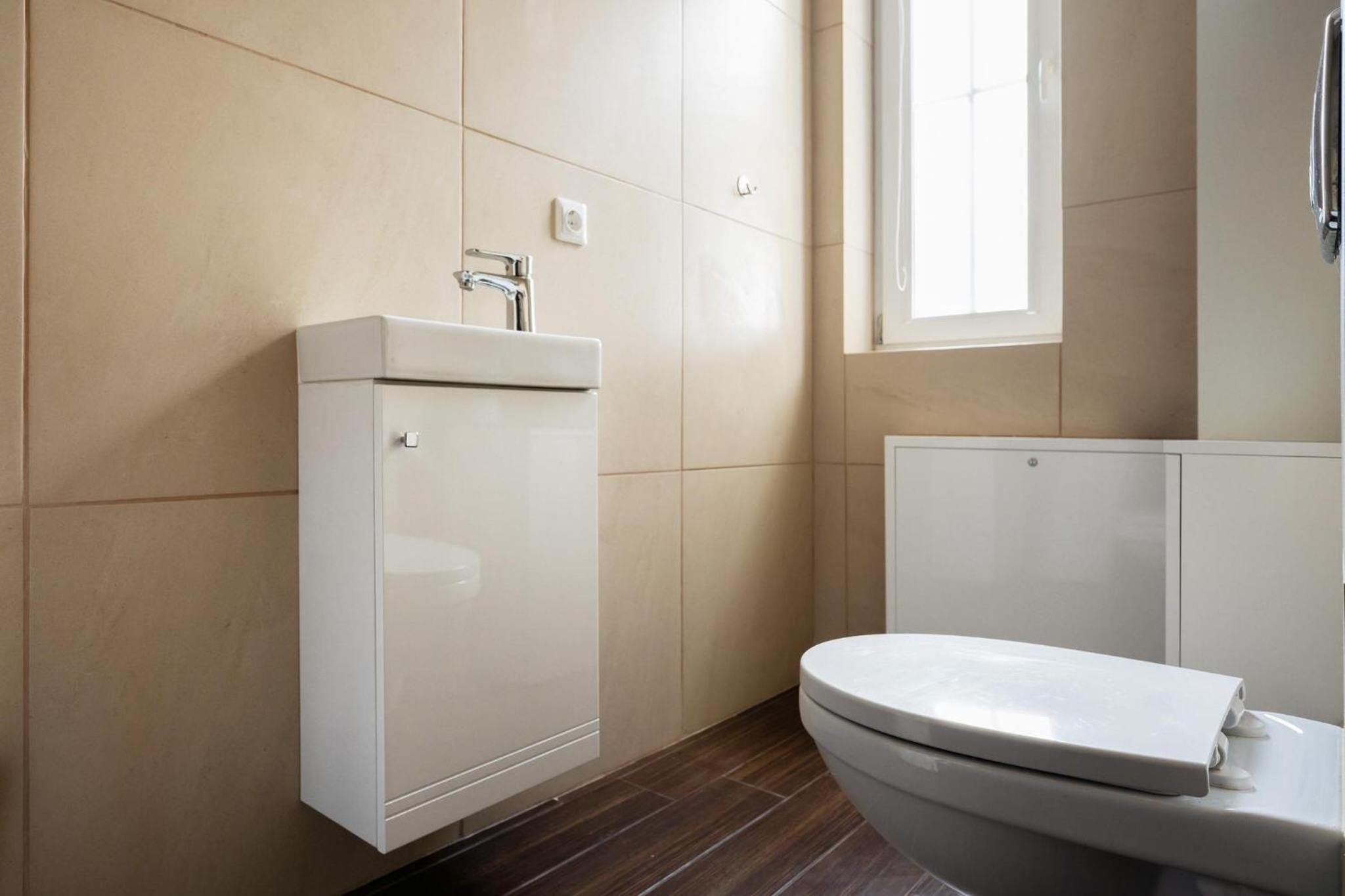 Three-Bedroom House - Photo 14