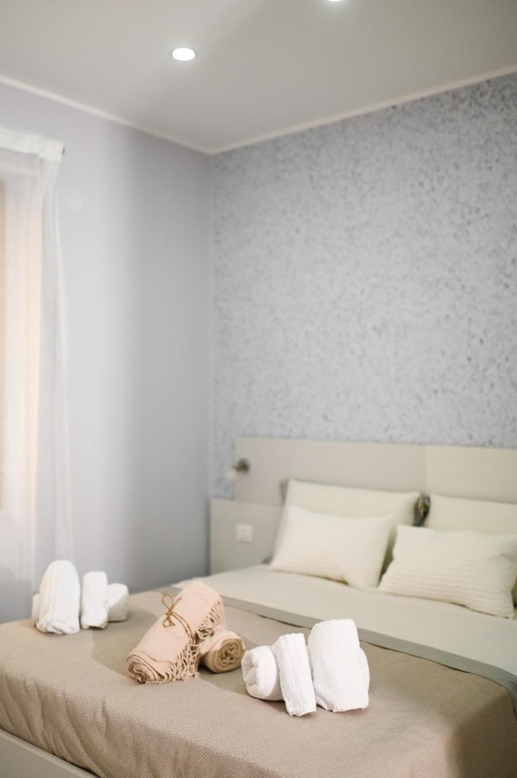 Double or Twin Room with Private Bathroom