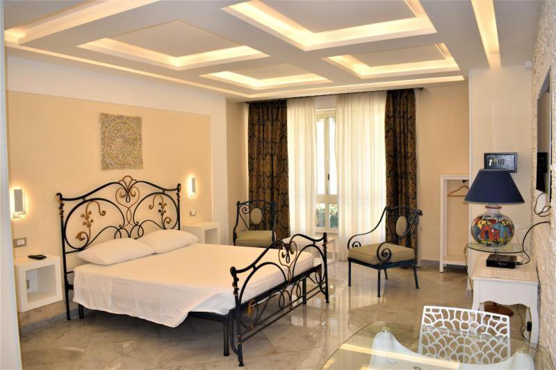 Luxury Triple Room