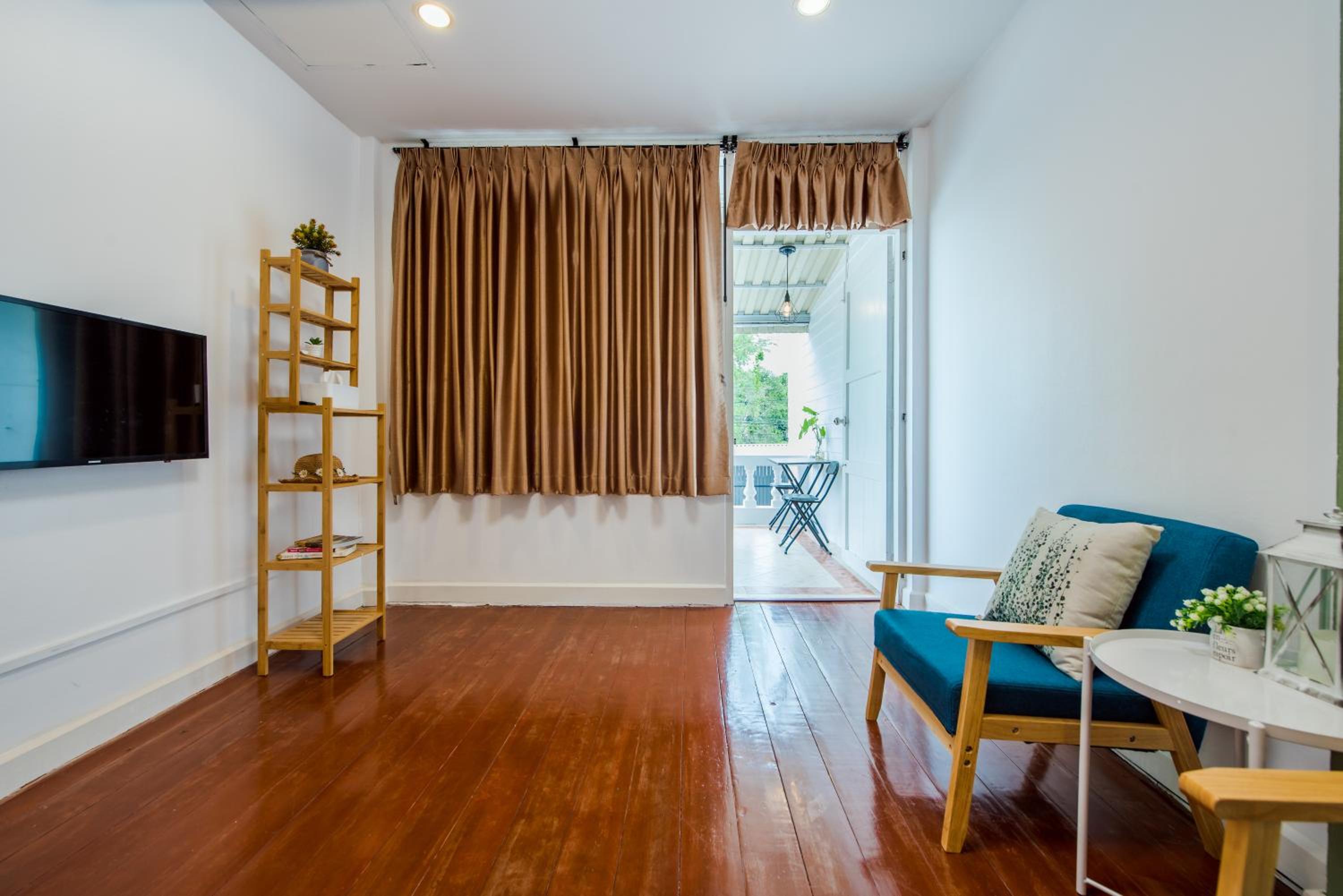 Three-Bedroom House - Photo 51