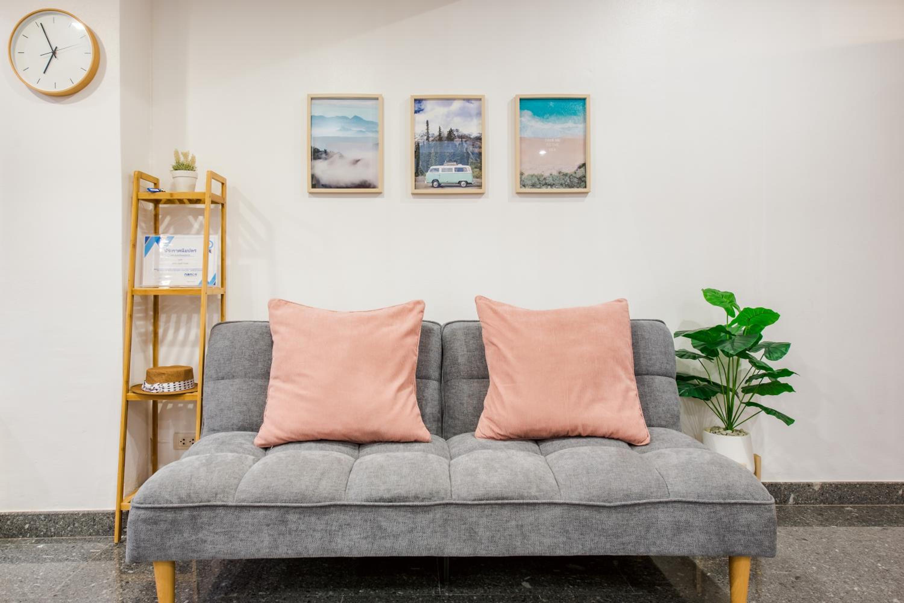 Three-Bedroom House - Photo 12