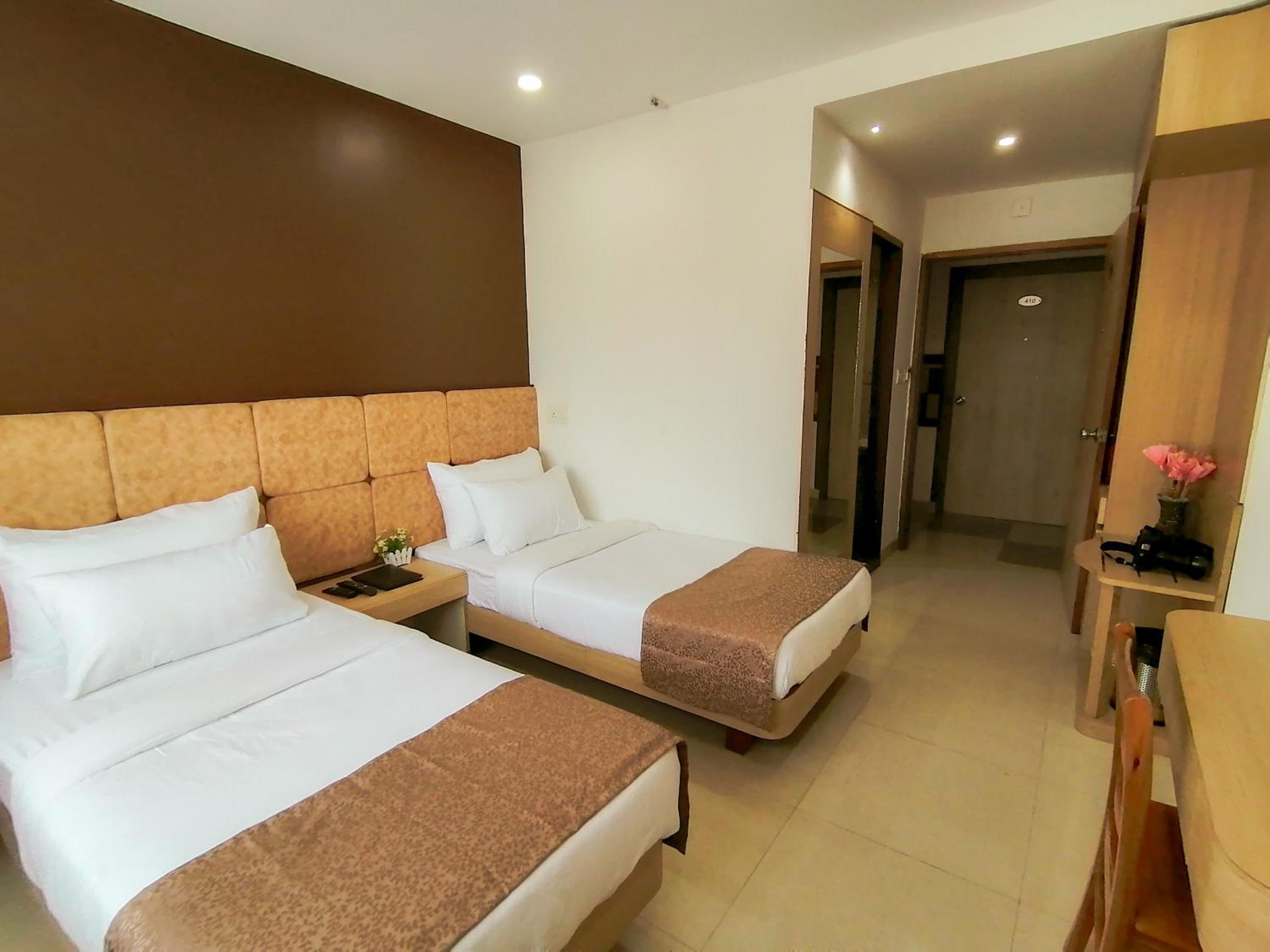 Economy Double or Twin Room - Photo 5