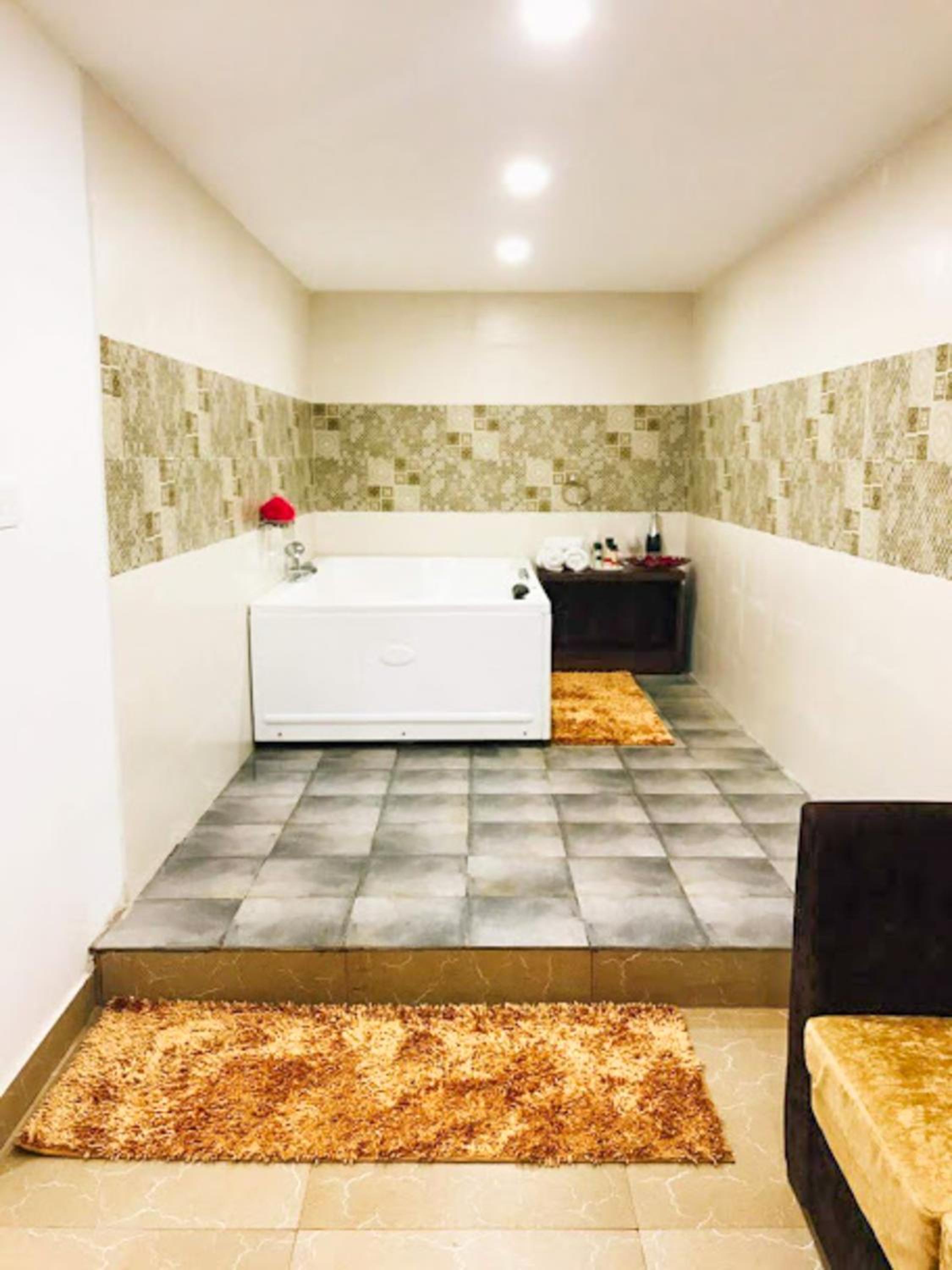 King Room with Spa Bath photo 3