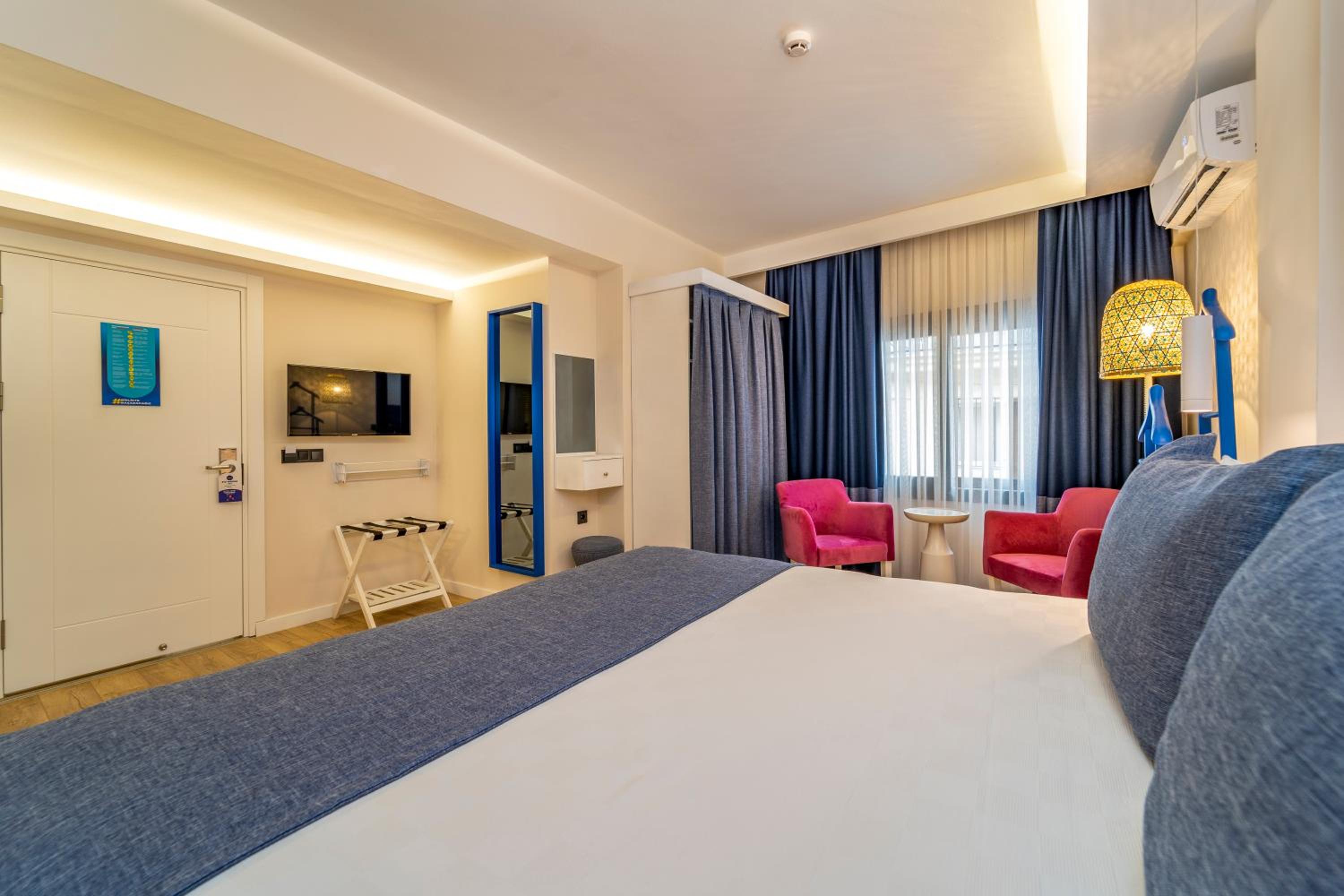 Double Room - Photo 6